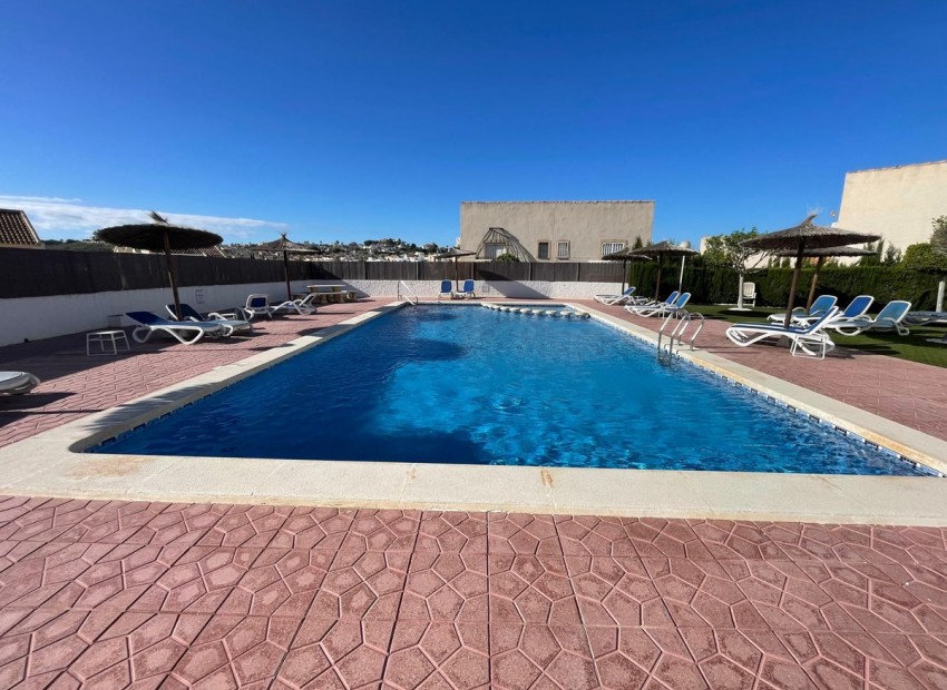 Resale - Townhouse - Ciudad Quesada