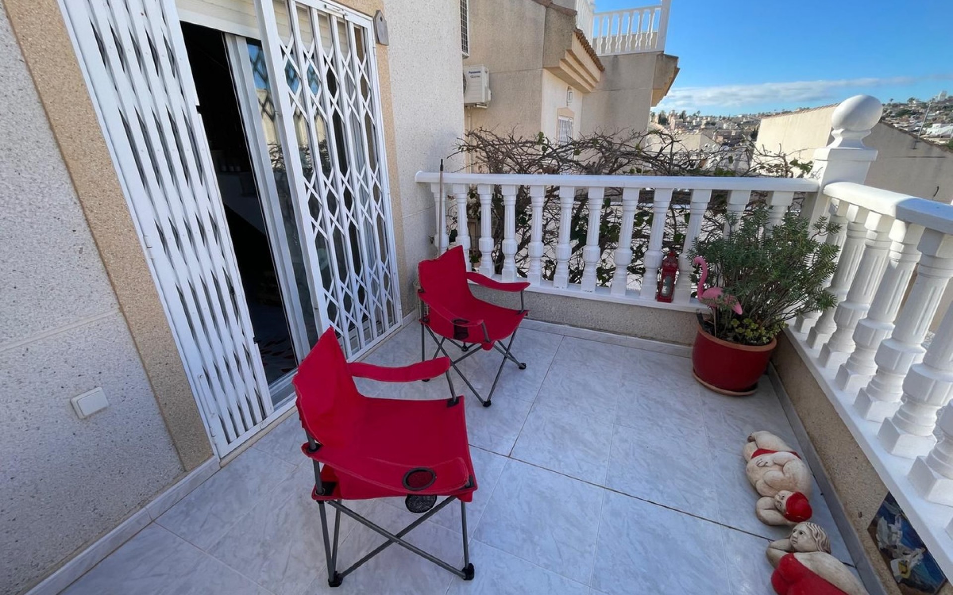 Resale - Townhouse - Ciudad Quesada