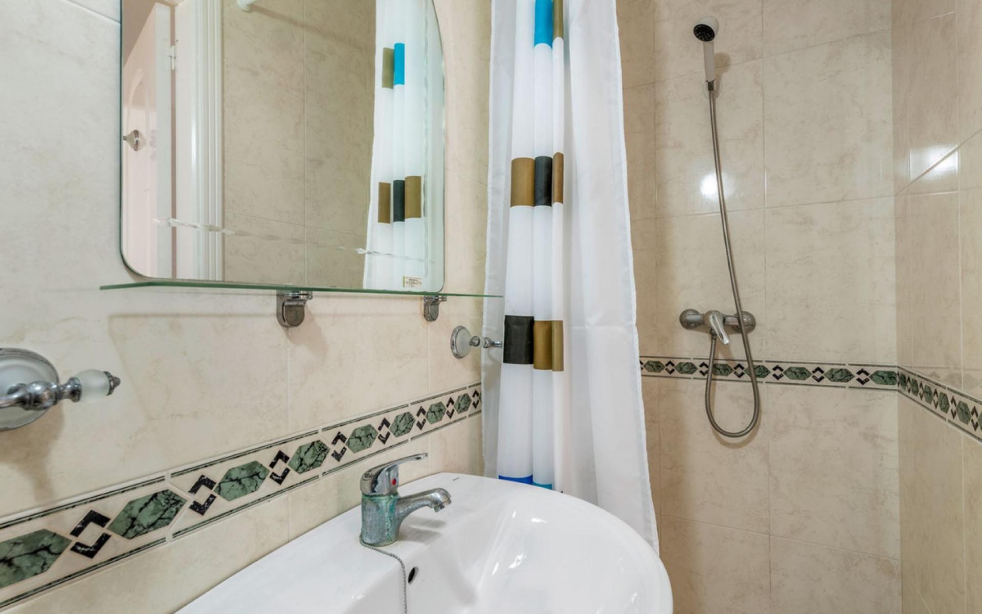 Resale - Townhouse - Ciudad Quesada