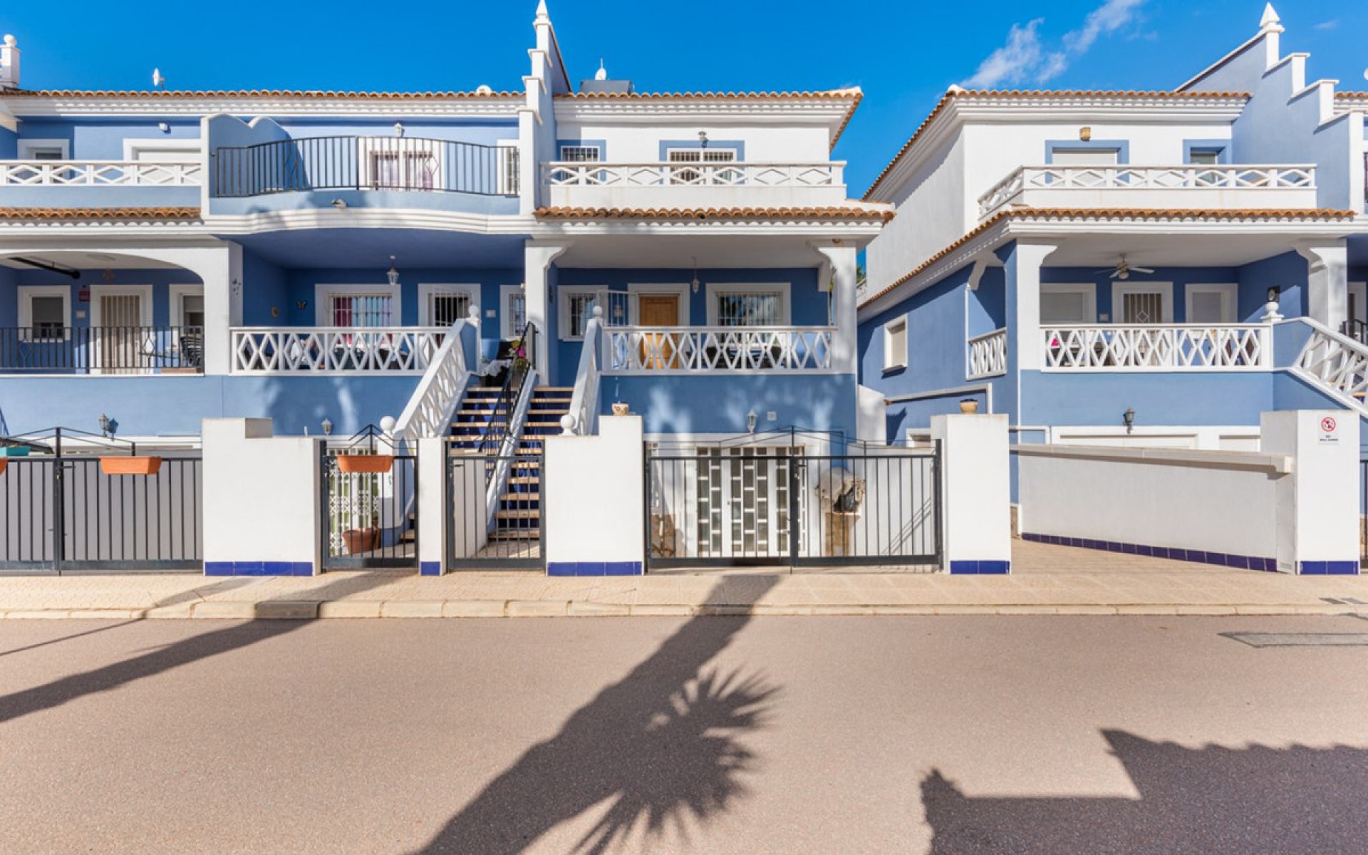 Resale - Townhouse - Ciudad Quesada