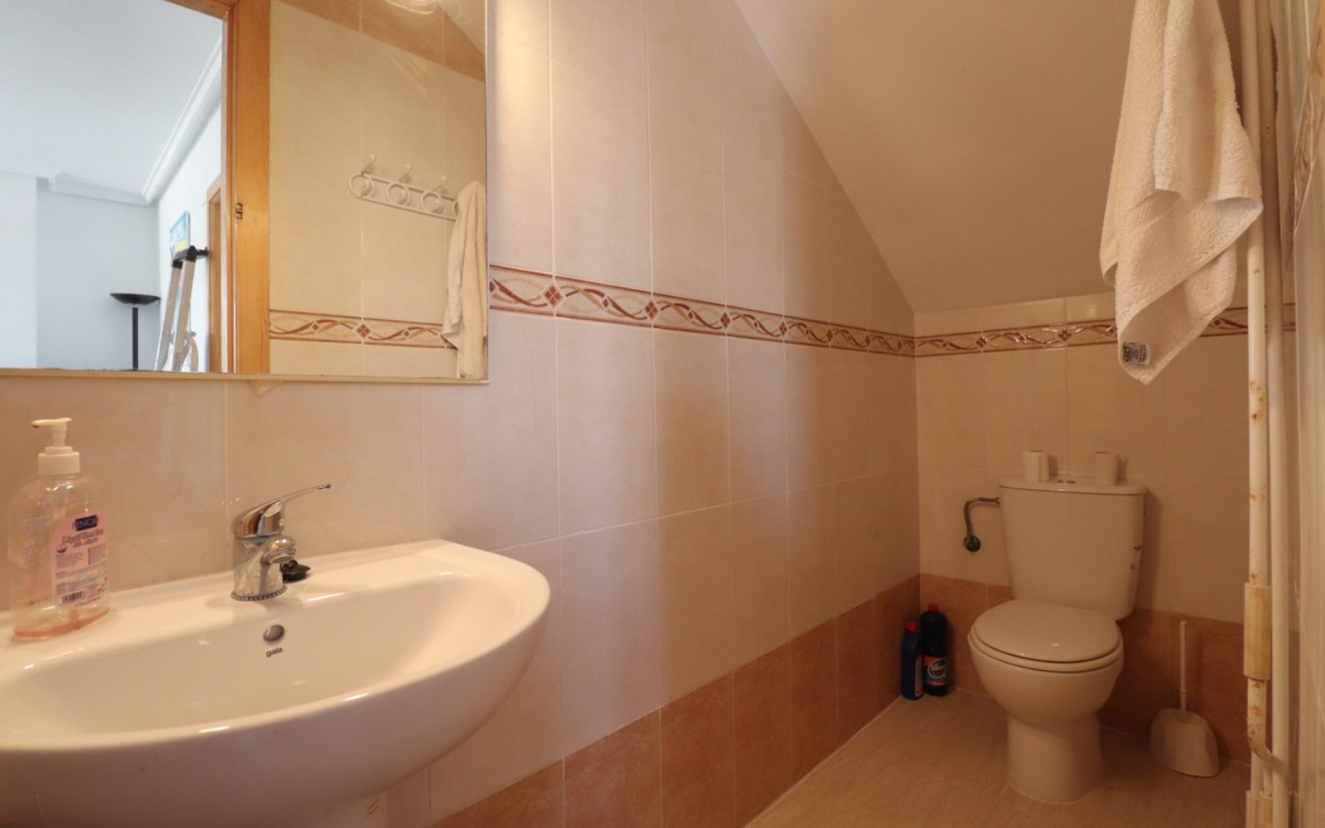 Resale - Townhouse - Ciudad Quesada