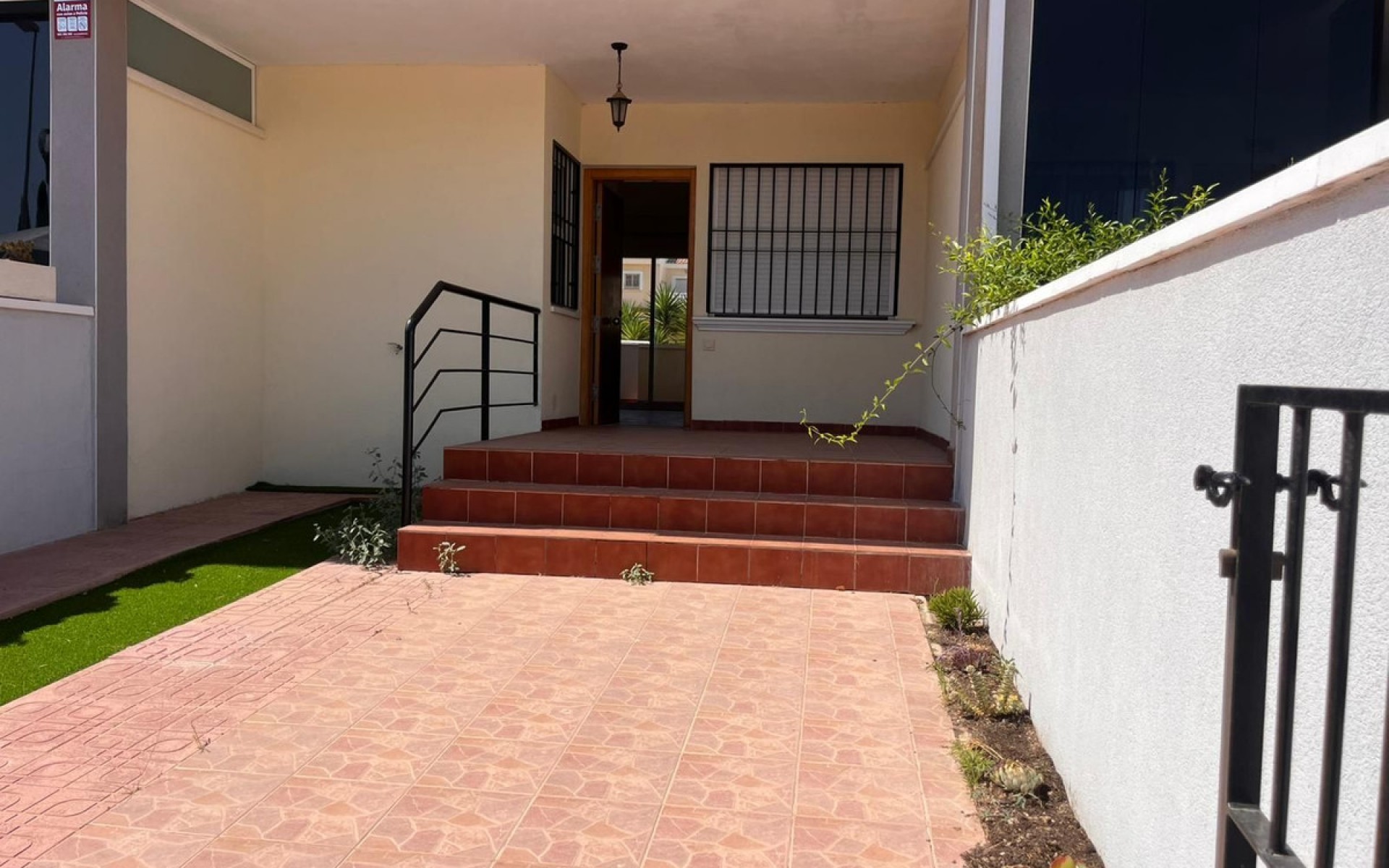 Resale - Townhouse - Ciudad Quesada