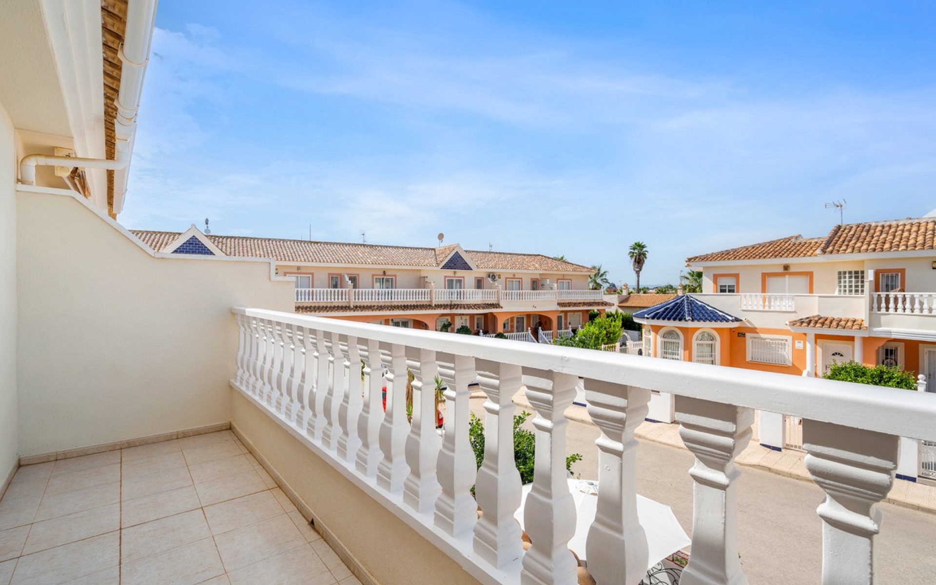Resale - Townhouse - Ciudad Quesada