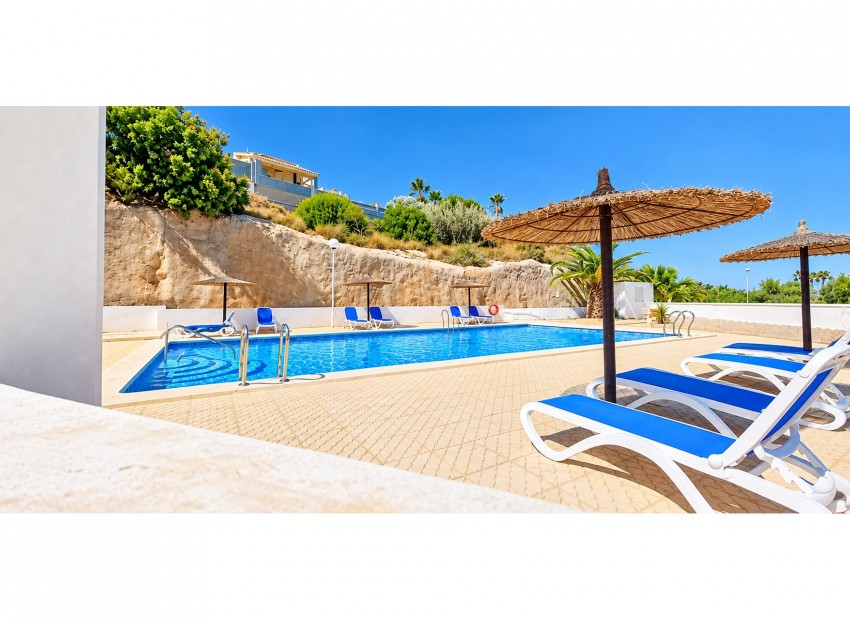 Resale - Townhouse - Ciudad Quesada