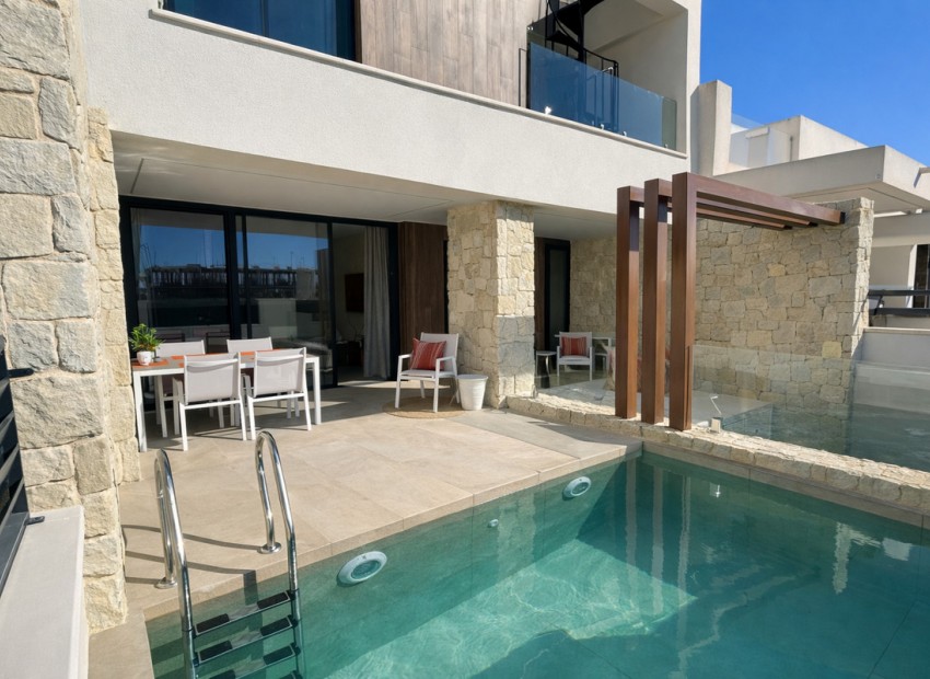Resale - Townhouse - Dolores - Dolores Centro