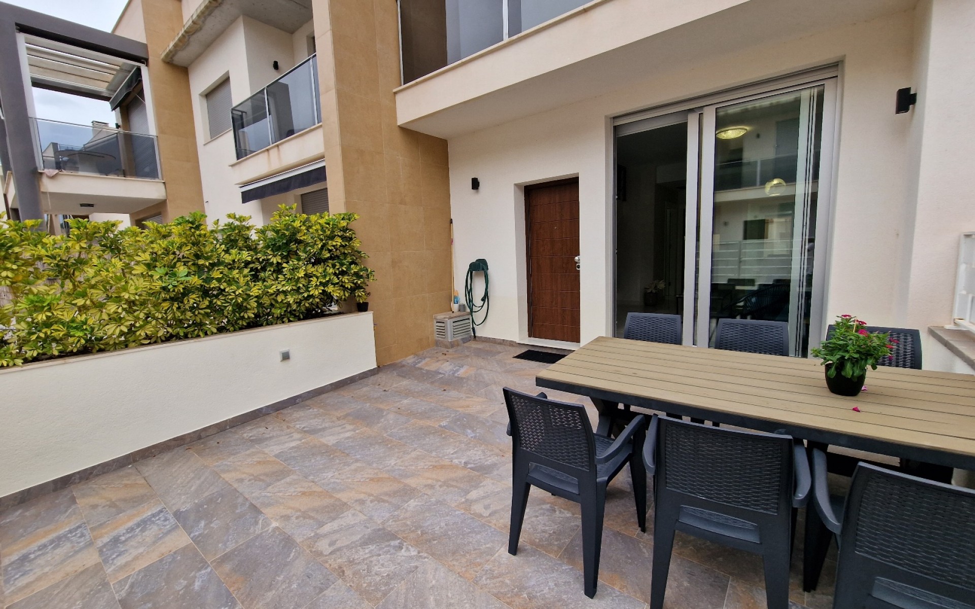 Resale - Townhouse - Guardamar Del Segura - El Eden