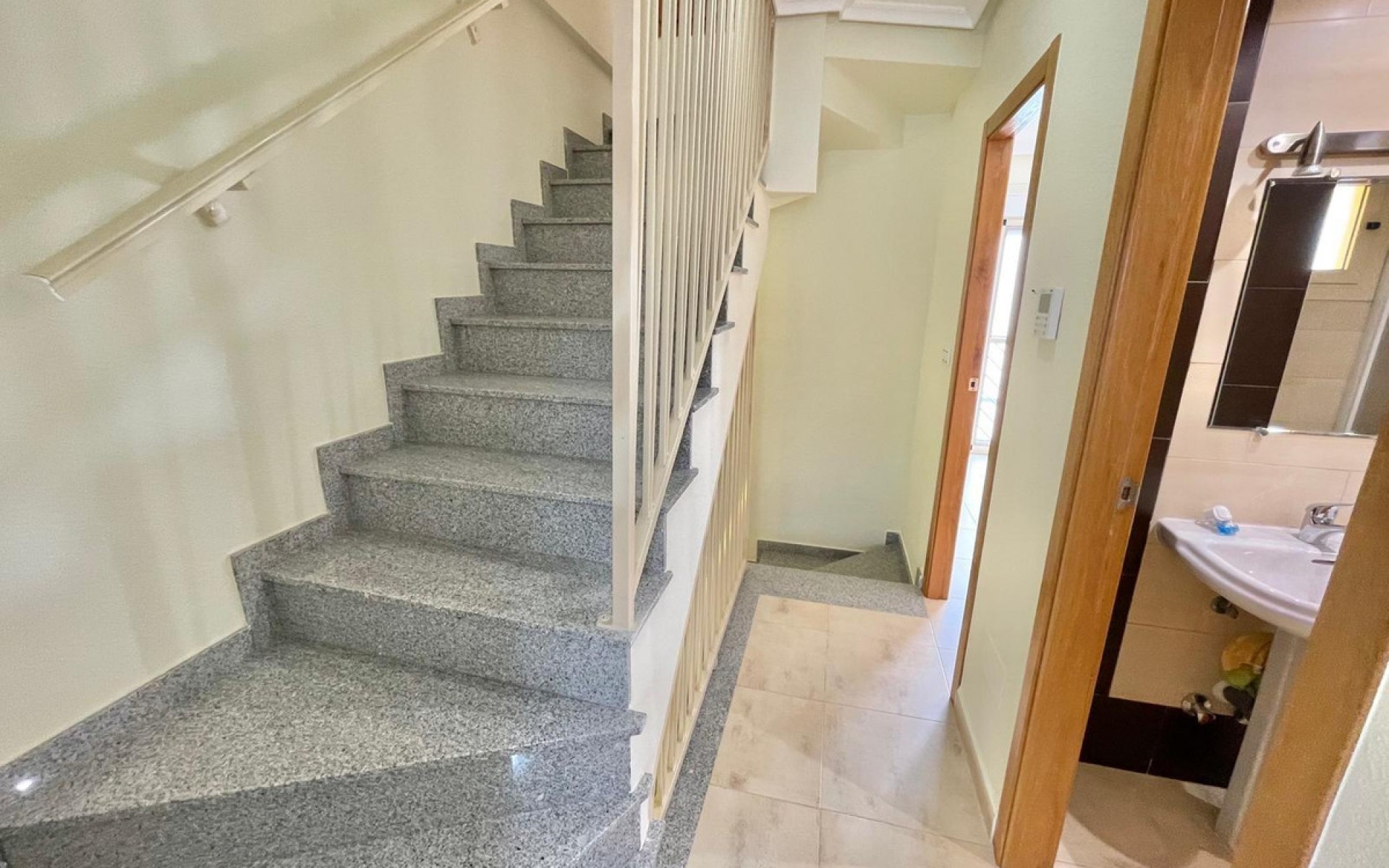 Resale - Townhouse - Guardamar Del Segura - Guardamar del Segura Centro
