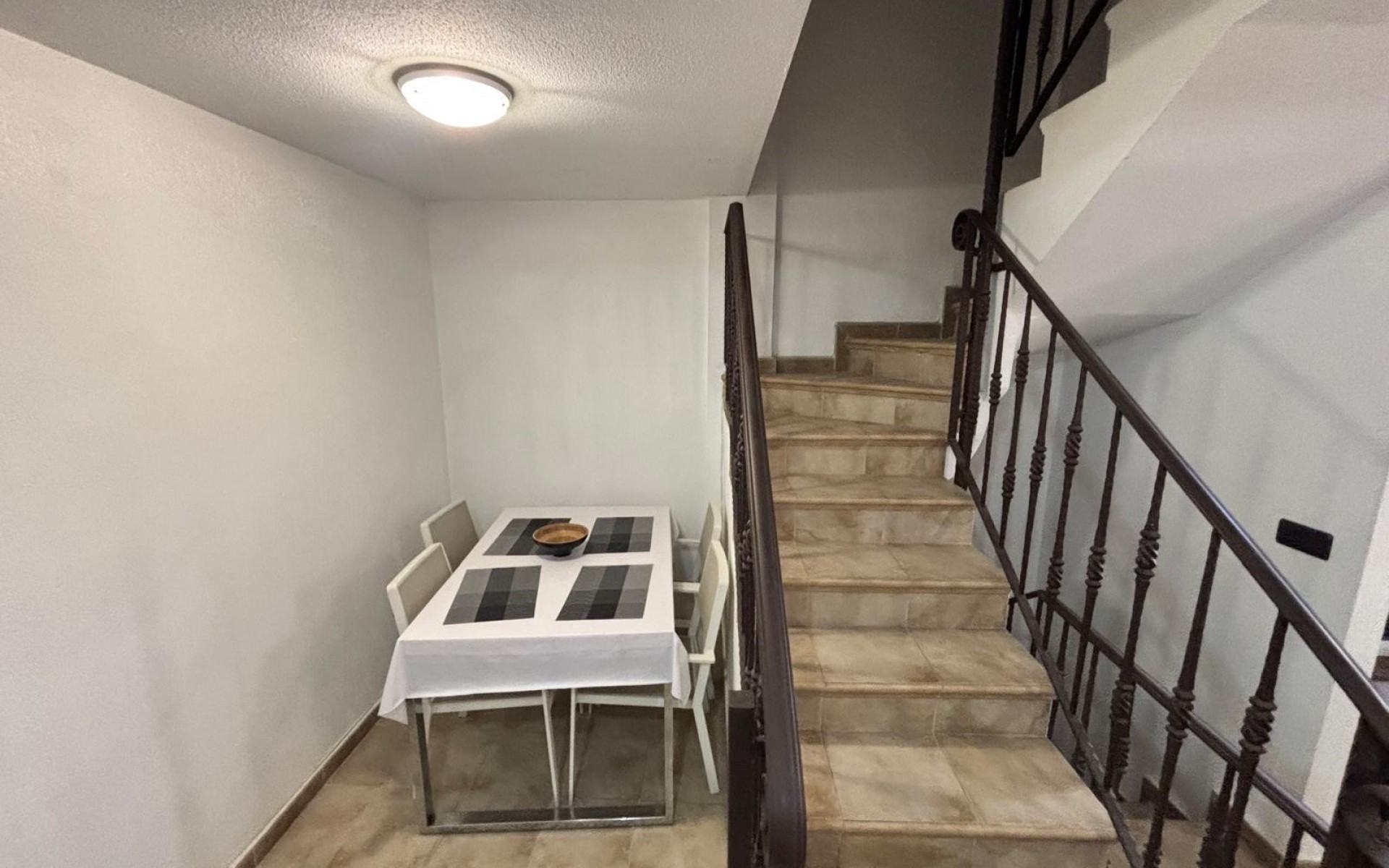 Resale - Townhouse - Guardamar Del Segura - Urbanizaciones