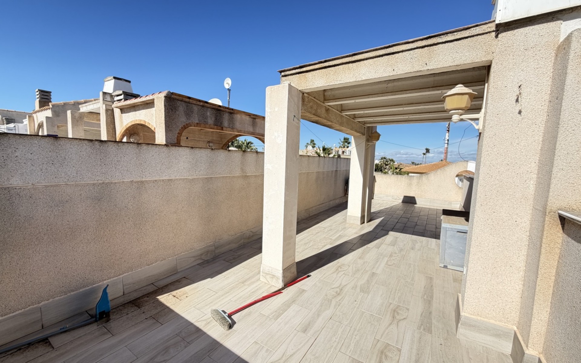 Resale - Townhouse - La Florida