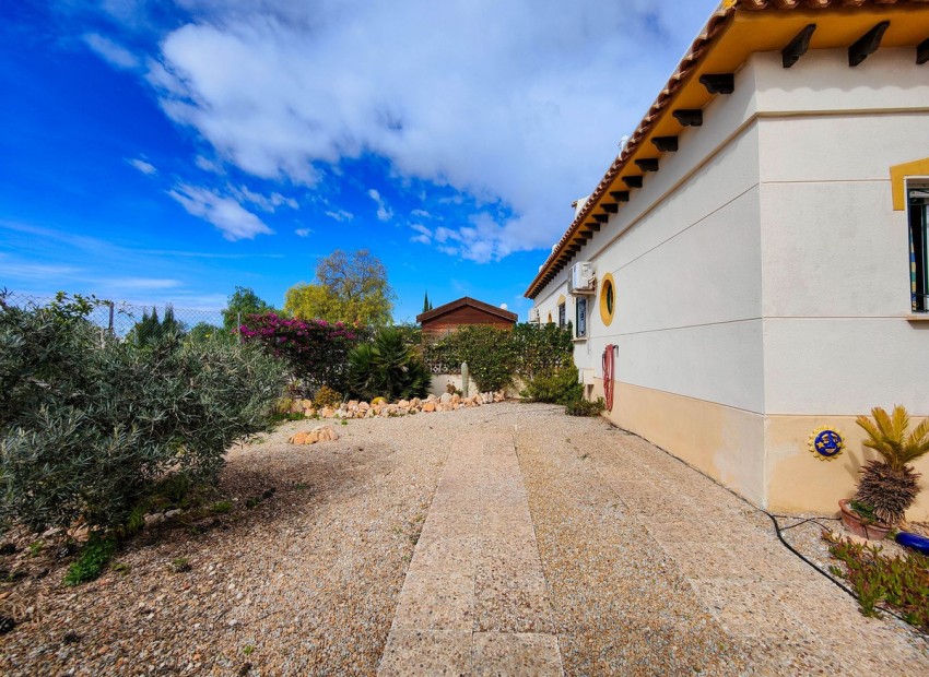 Resale - Townhouse - La Florida