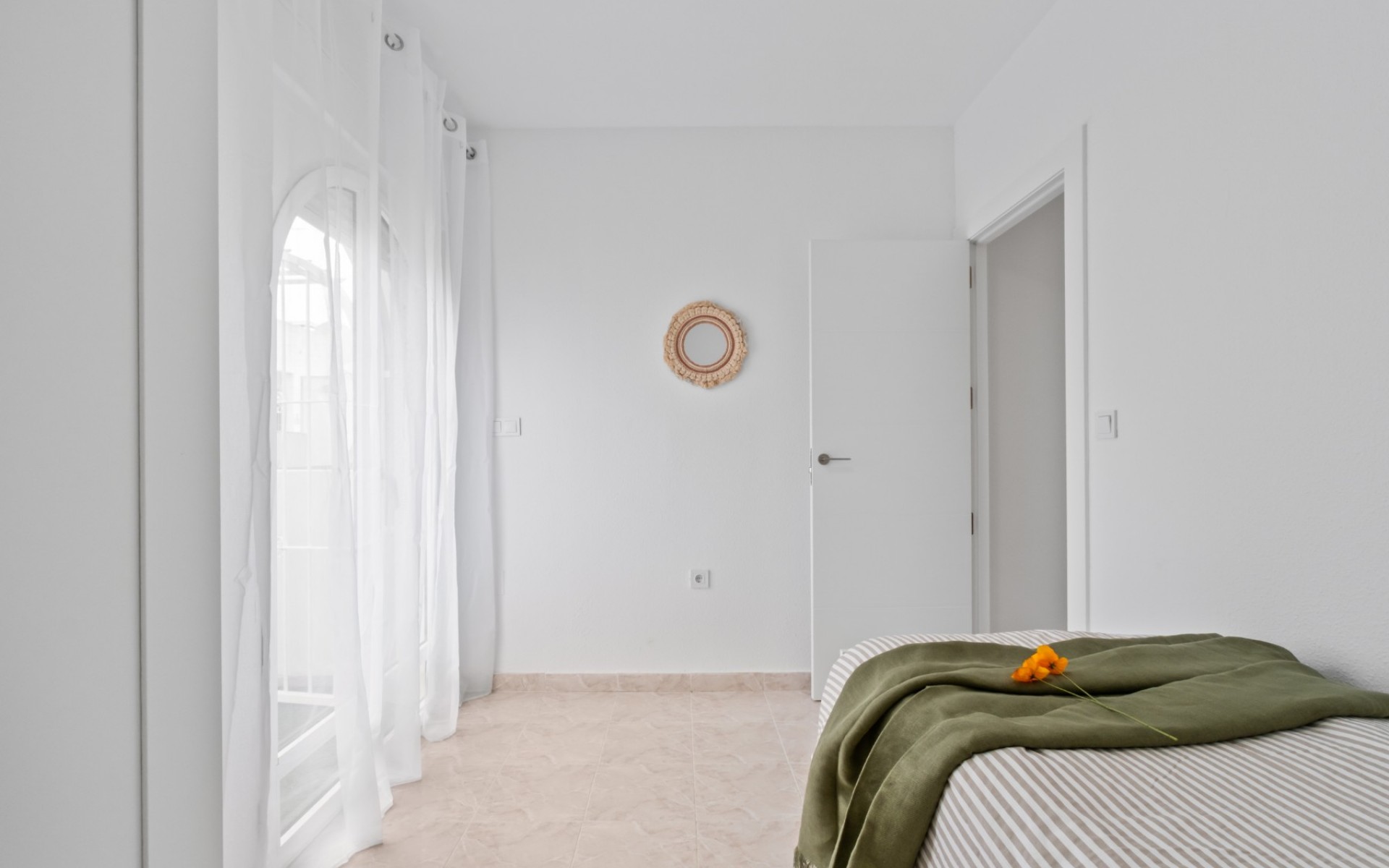 Resale - Townhouse - La Florida