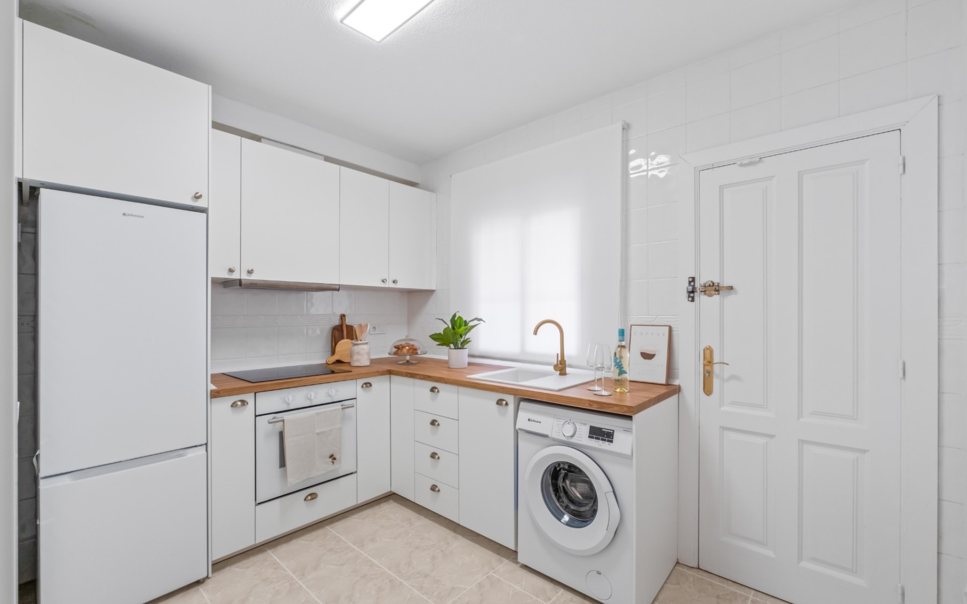 Resale - Townhouse - La Florida