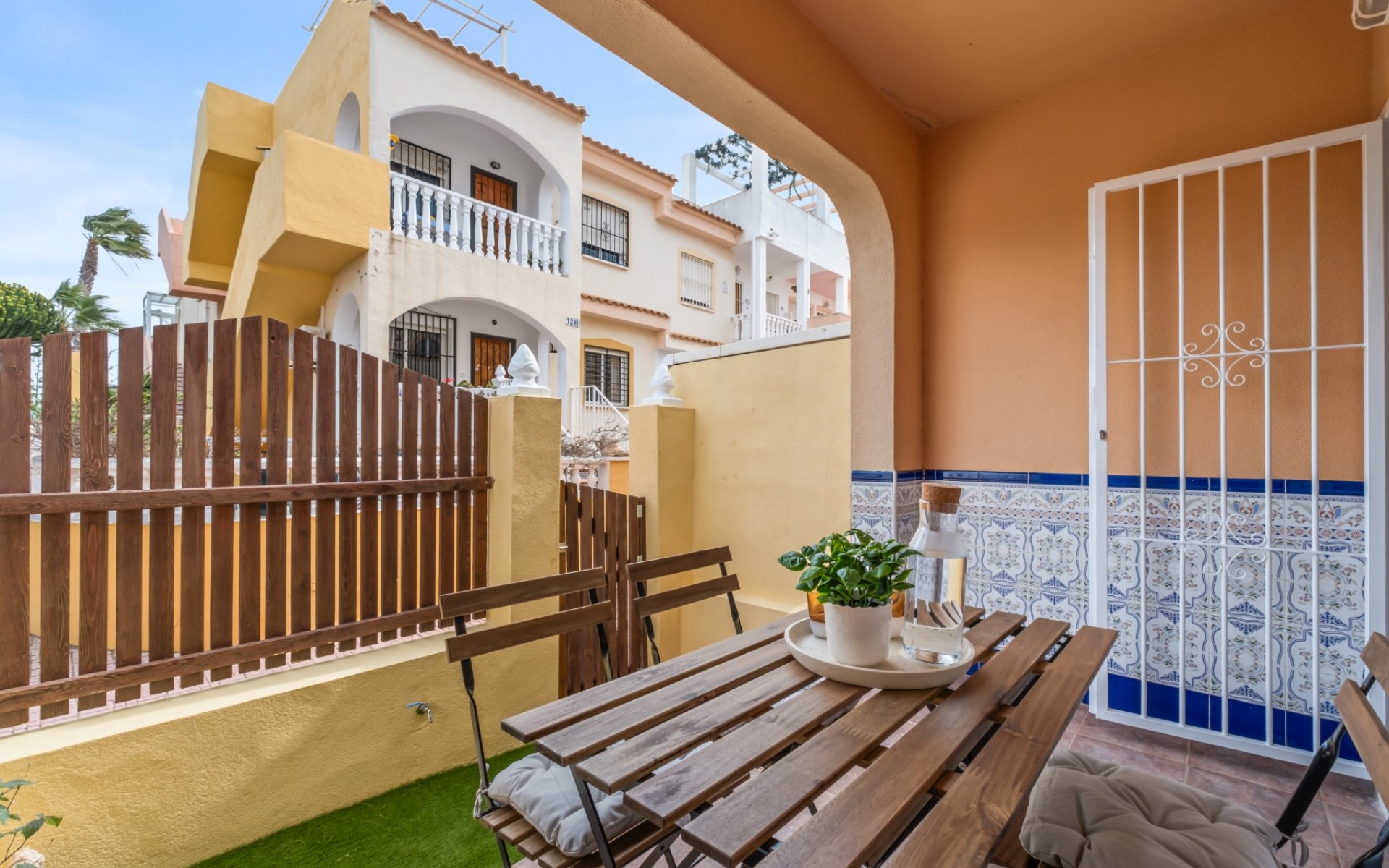 Resale - Townhouse - La Florida