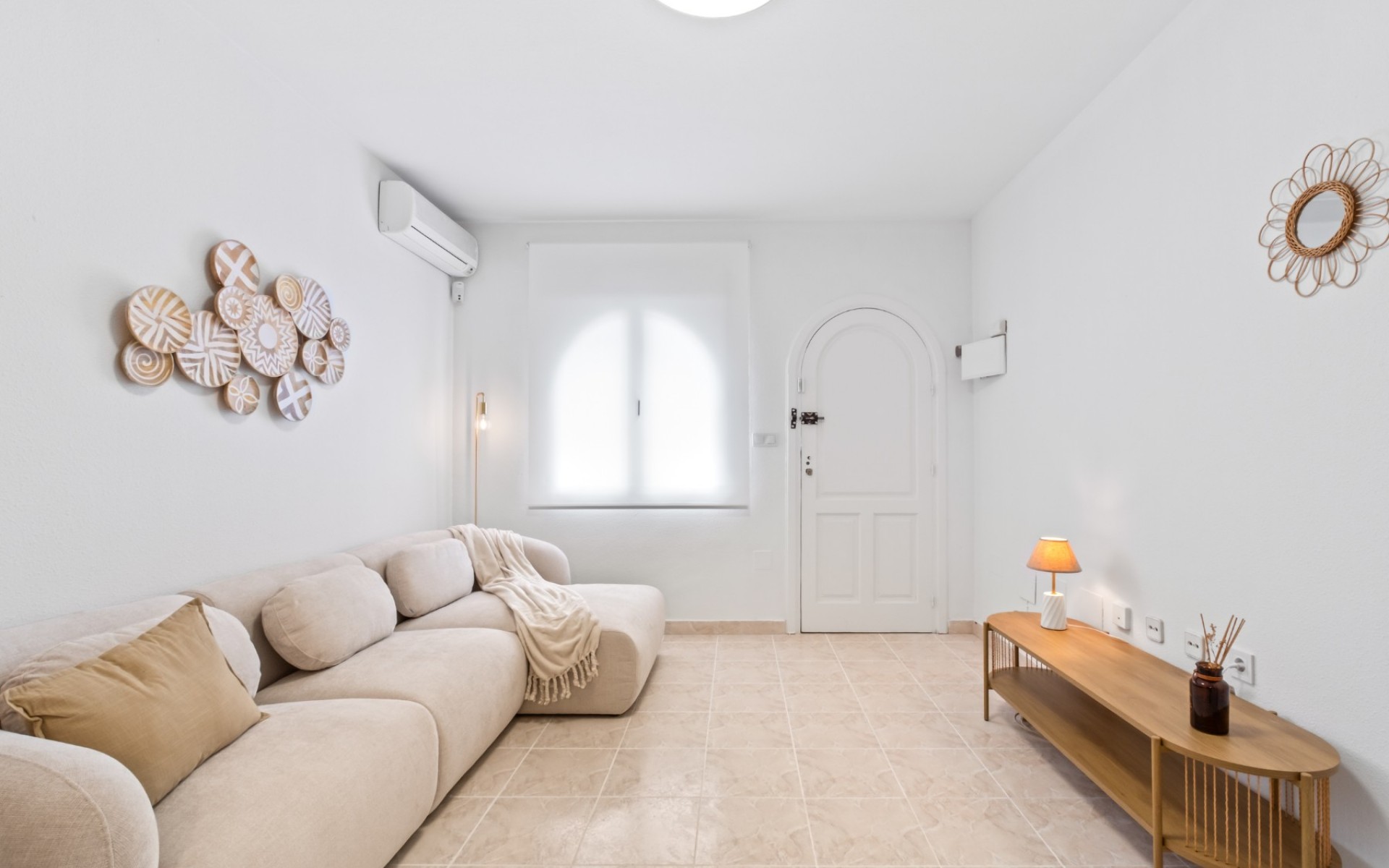 Resale - Townhouse - La Florida