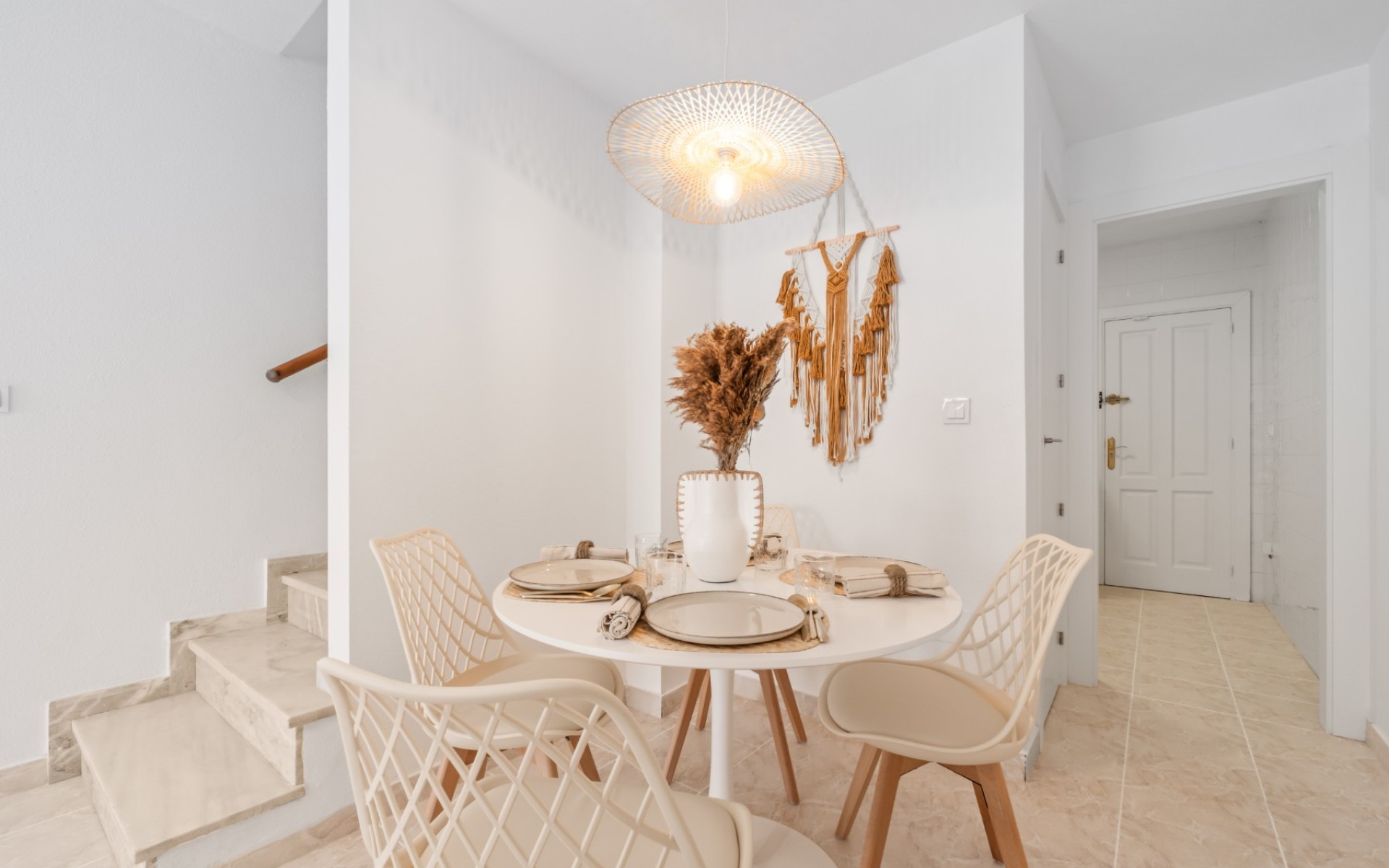 Resale - Townhouse - La Florida