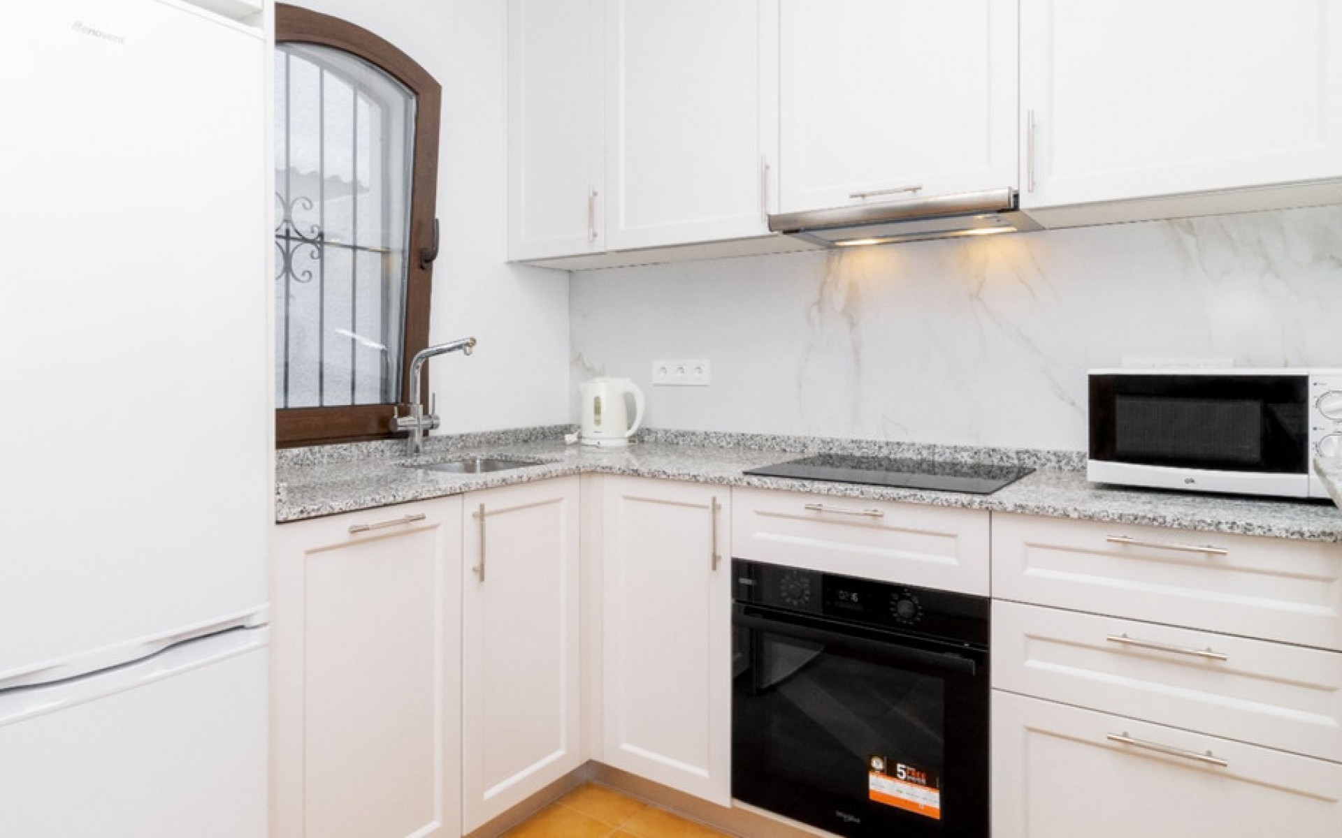 Resale - Townhouse - La Zenia