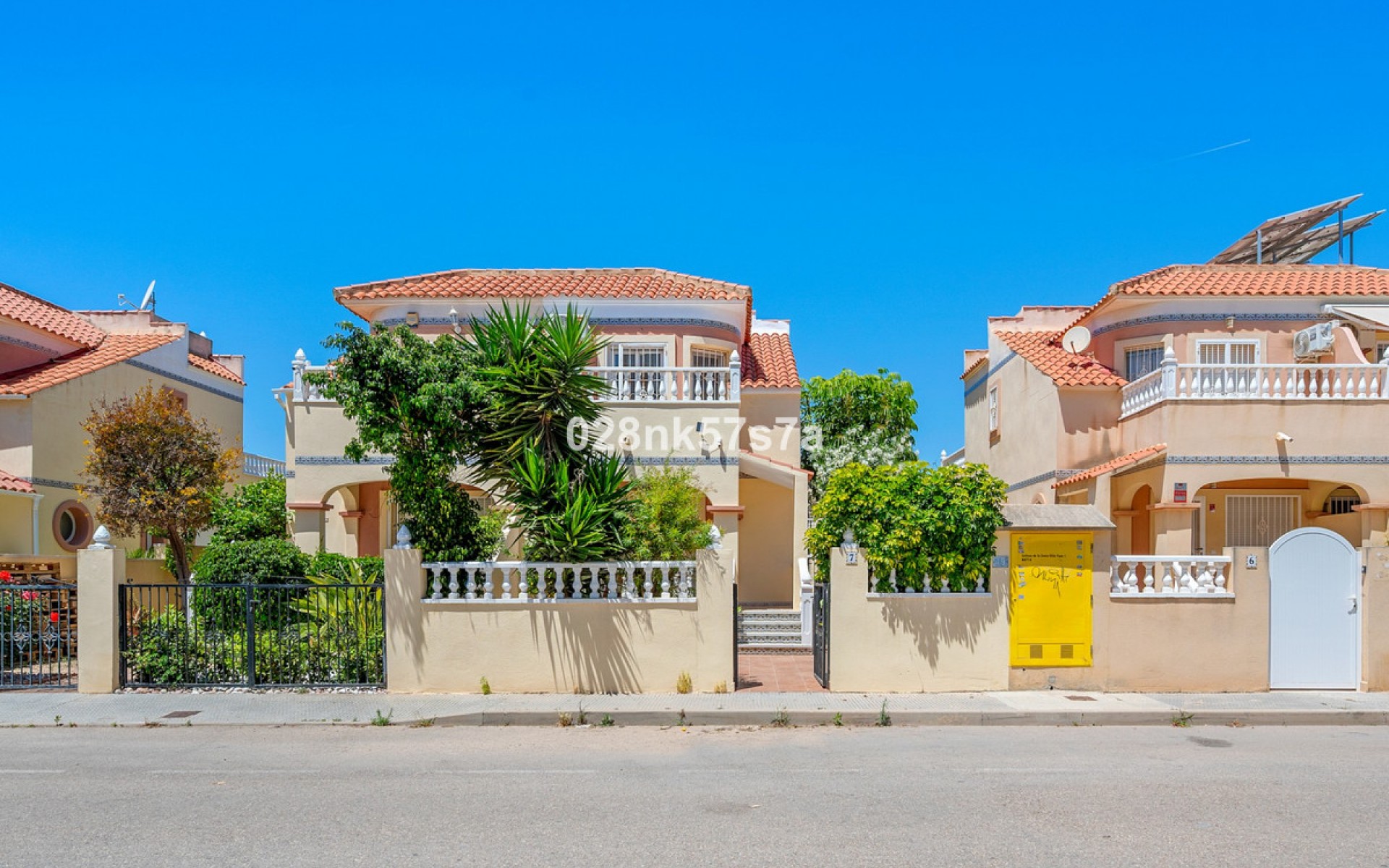 Resale - Townhouse - La Zenia