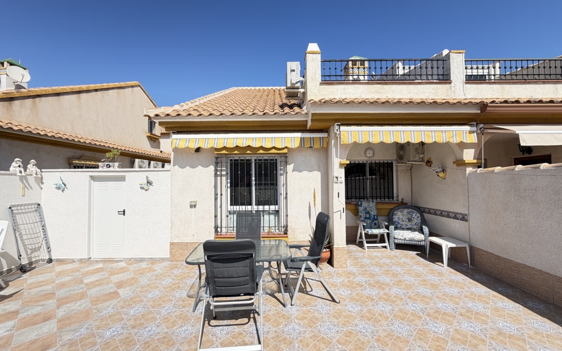 Resale - Townhouse - La Zenia