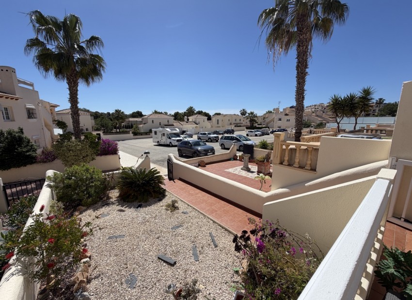Resale - Townhouse - Las Ramblas