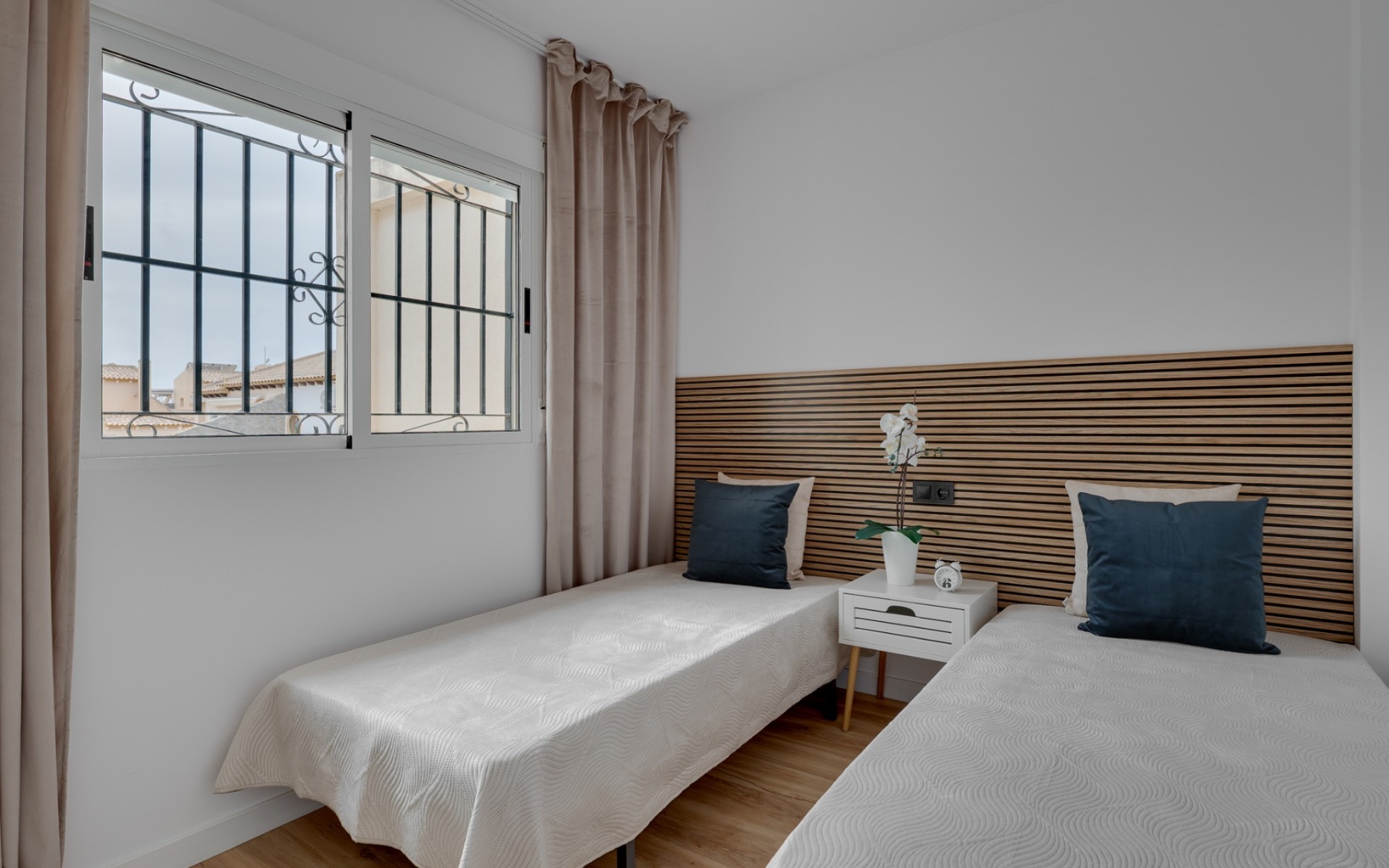 Resale - Townhouse - Los Altos