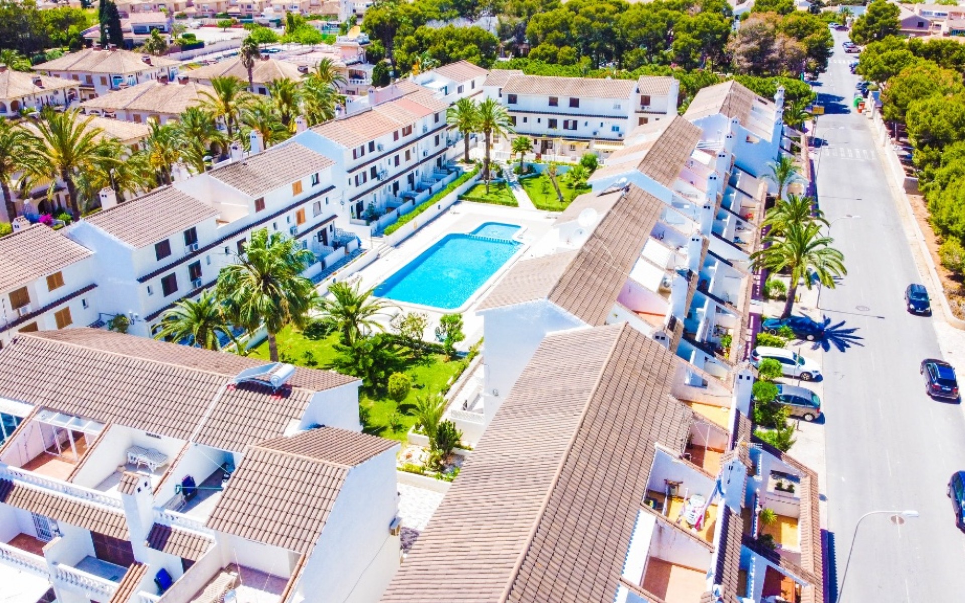 Resale - Townhouse - Los Altos