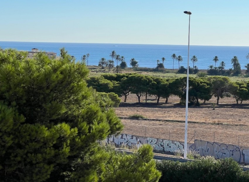 Resale - Townhouse - Los Altos