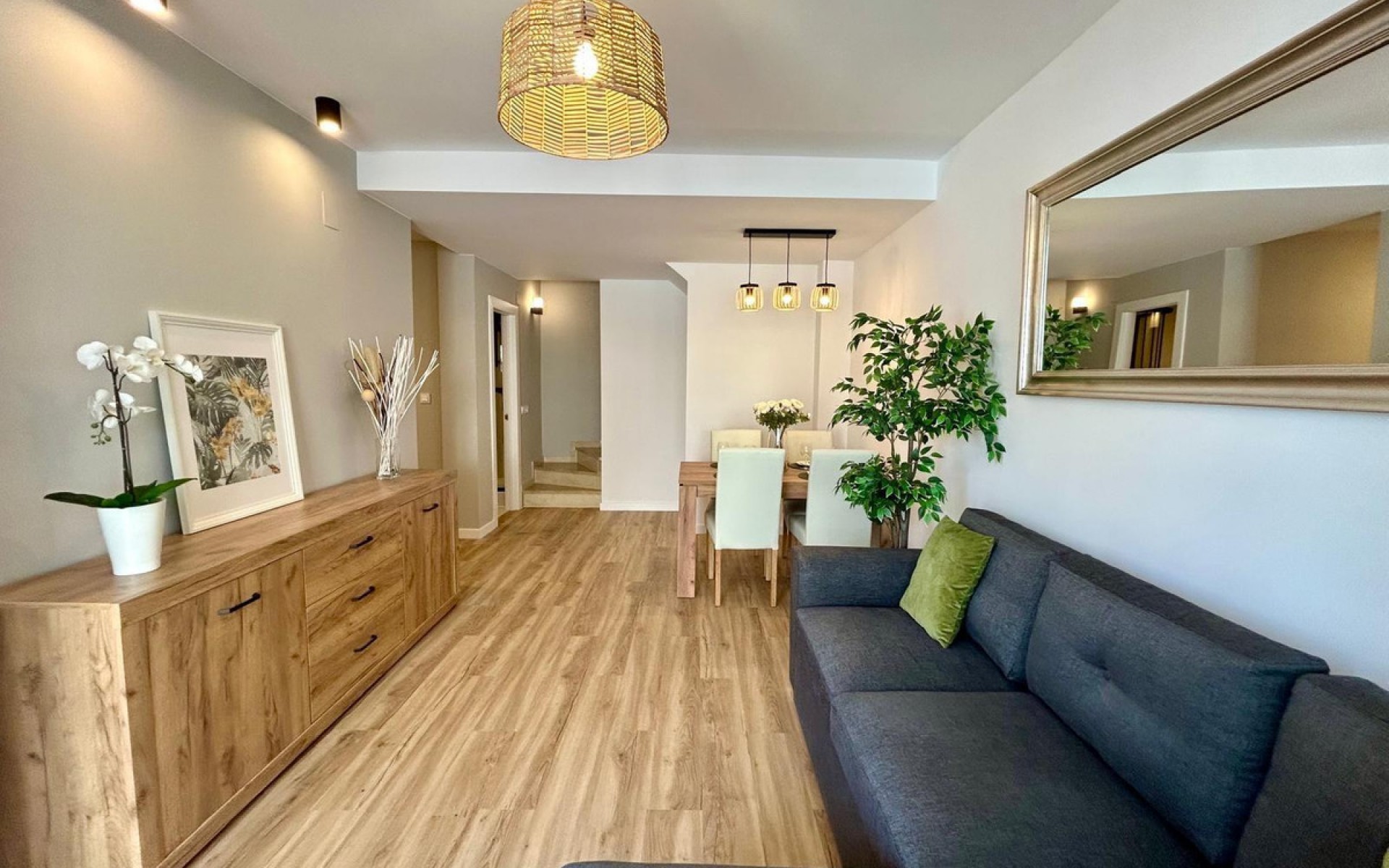 Resale - Townhouse - Los Altos