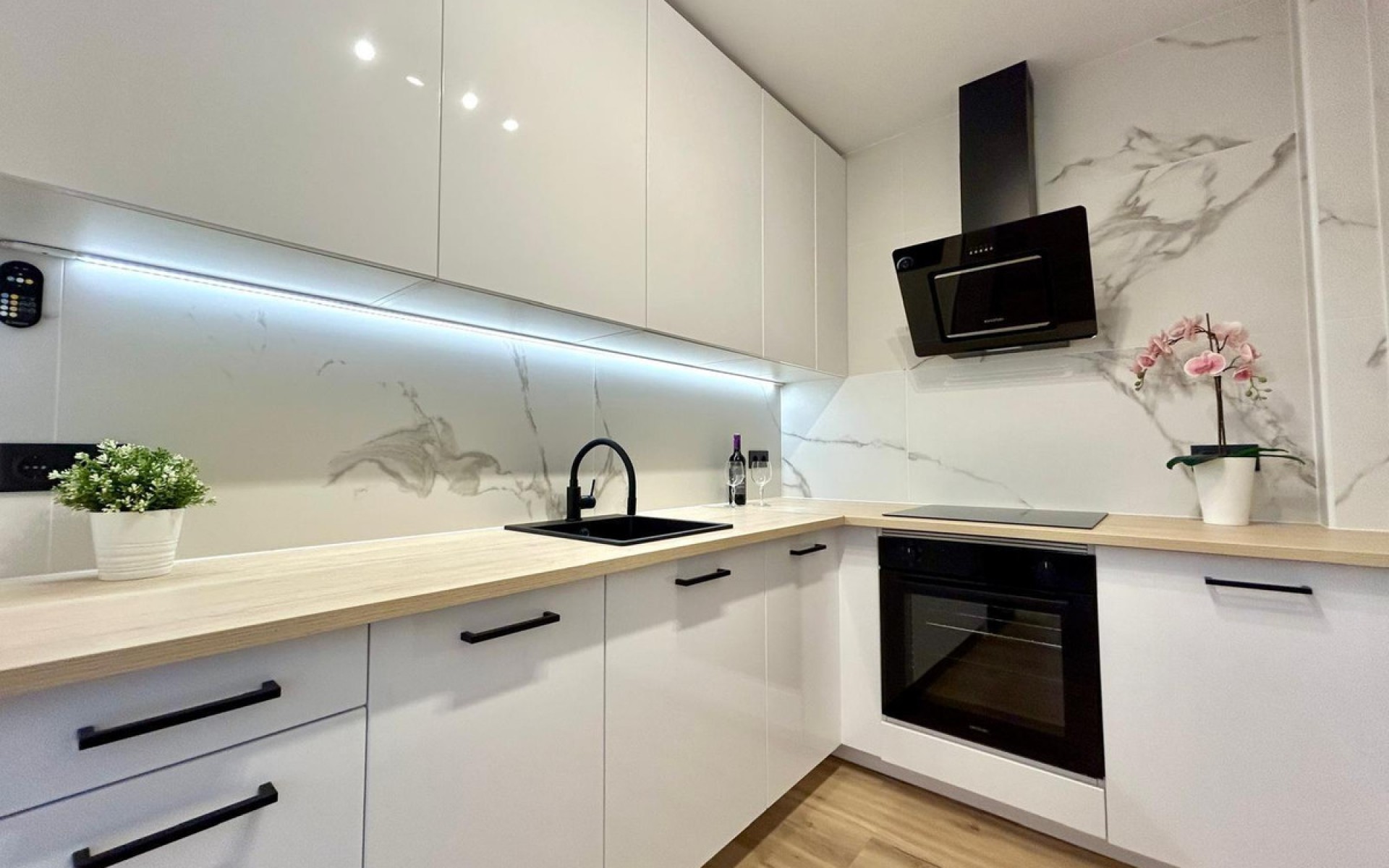 Resale - Townhouse - Los Altos