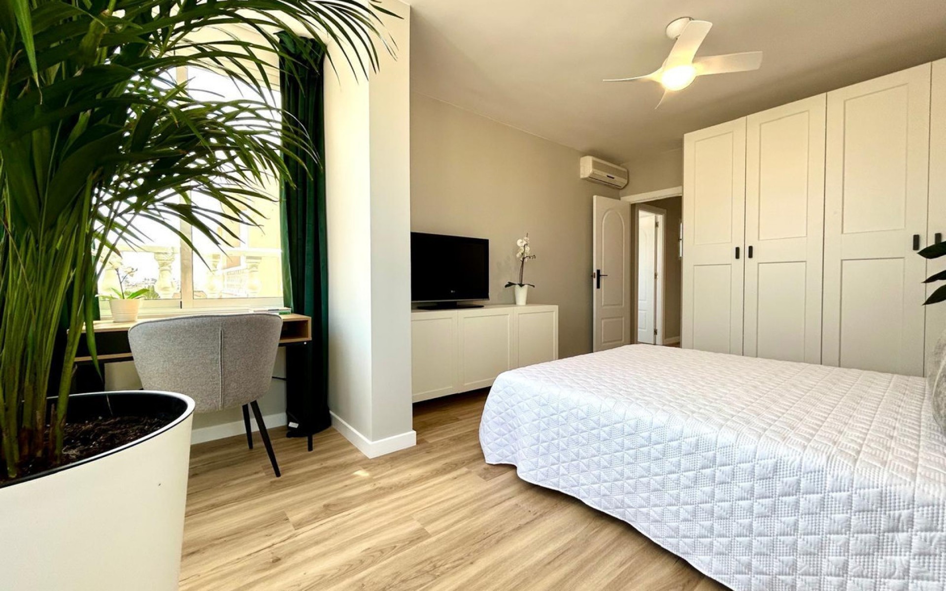 Resale - Townhouse - Los Altos