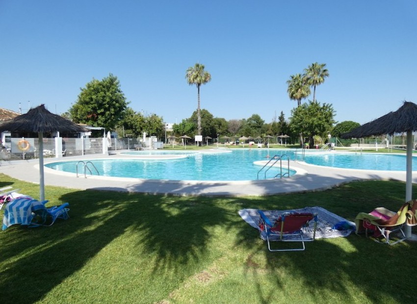 Resale - Townhouse - Los Balcones - Lago Jardin