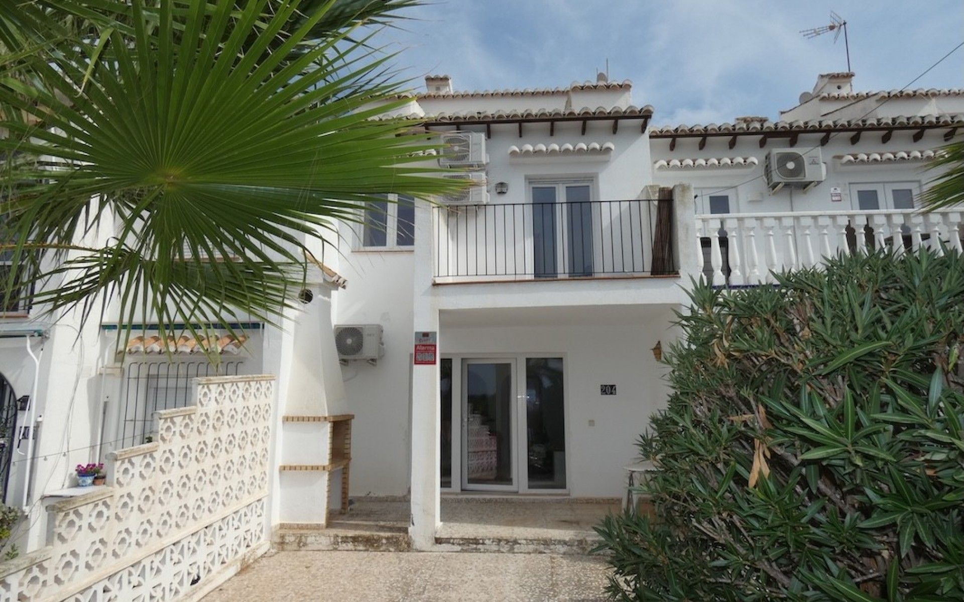 Resale - Townhouse - Los Balcones - Lago Jardin