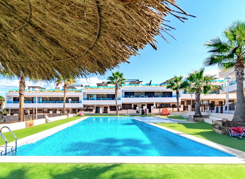 Resale - Townhouse - Los Balcones