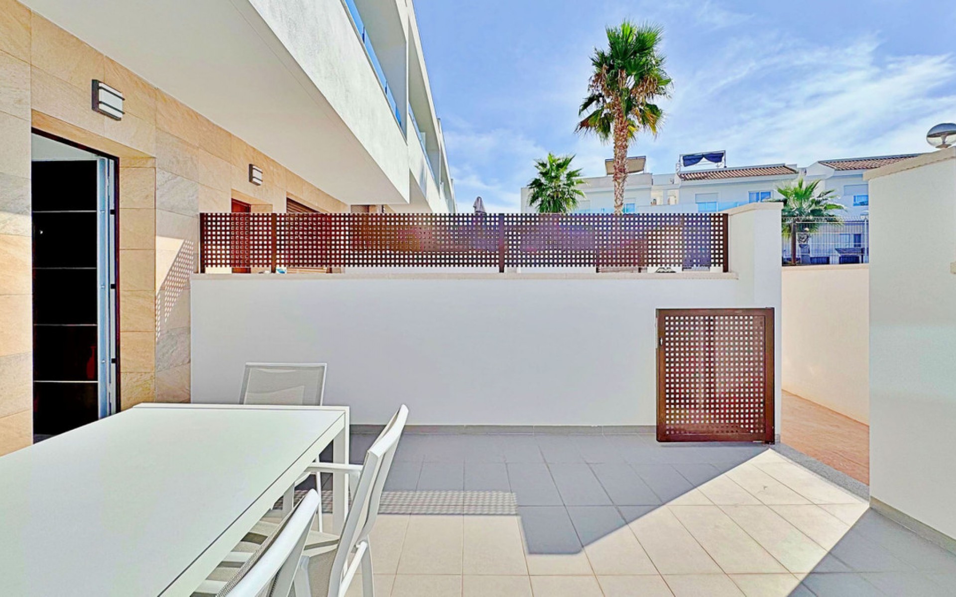 Resale - Townhouse - Los Balcones