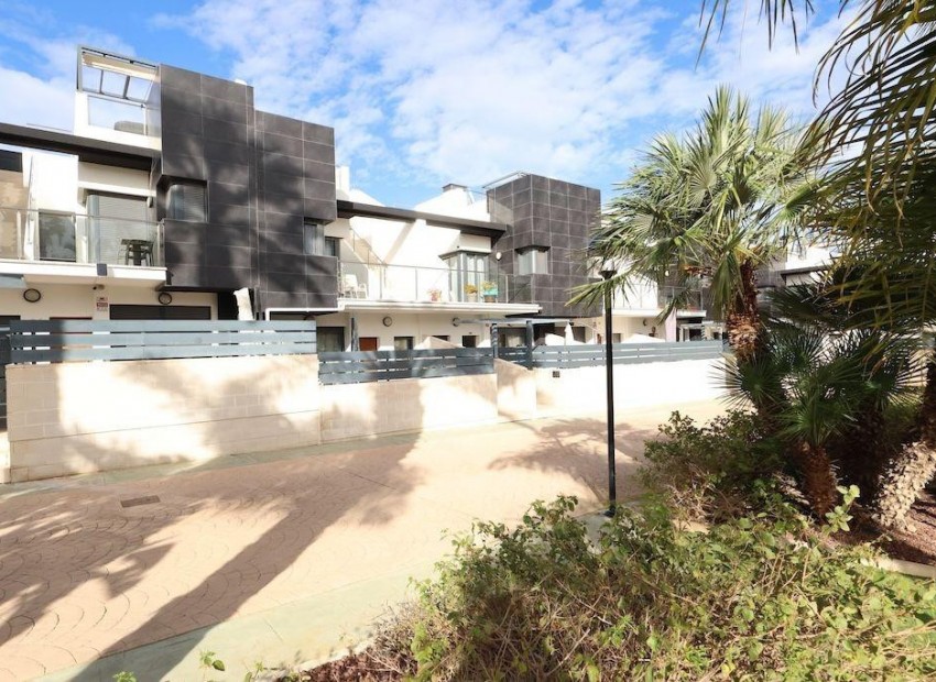 Resale - Townhouse - Los Dolses