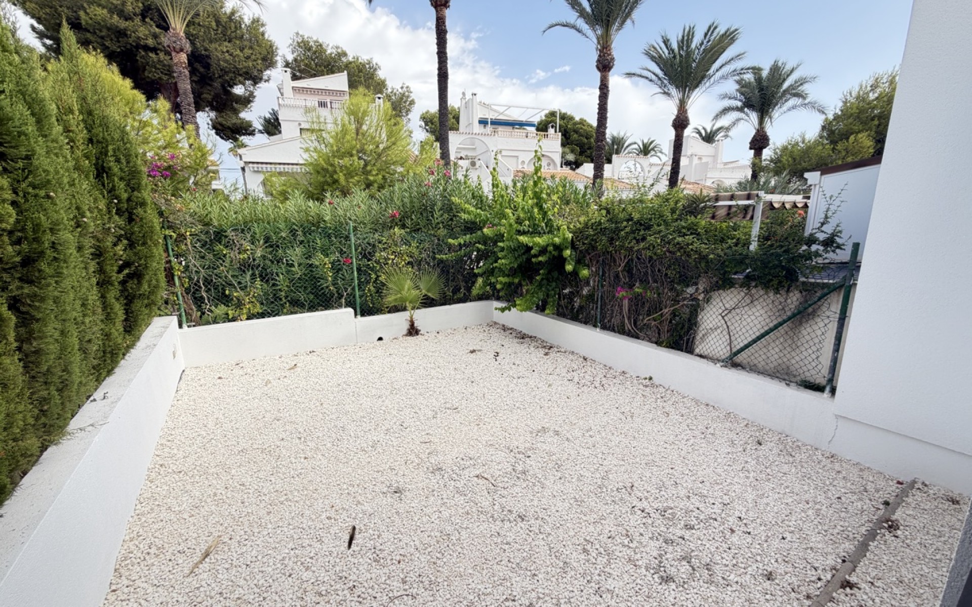 Resale - Townhouse - Los Dolses