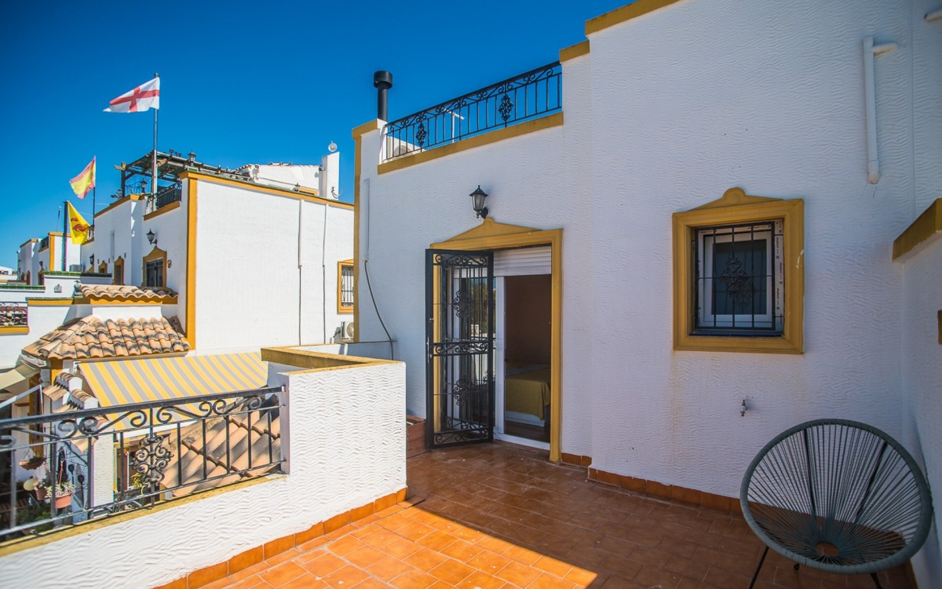 Resale - Townhouse - Los Montesinos - Entre Naranjos
