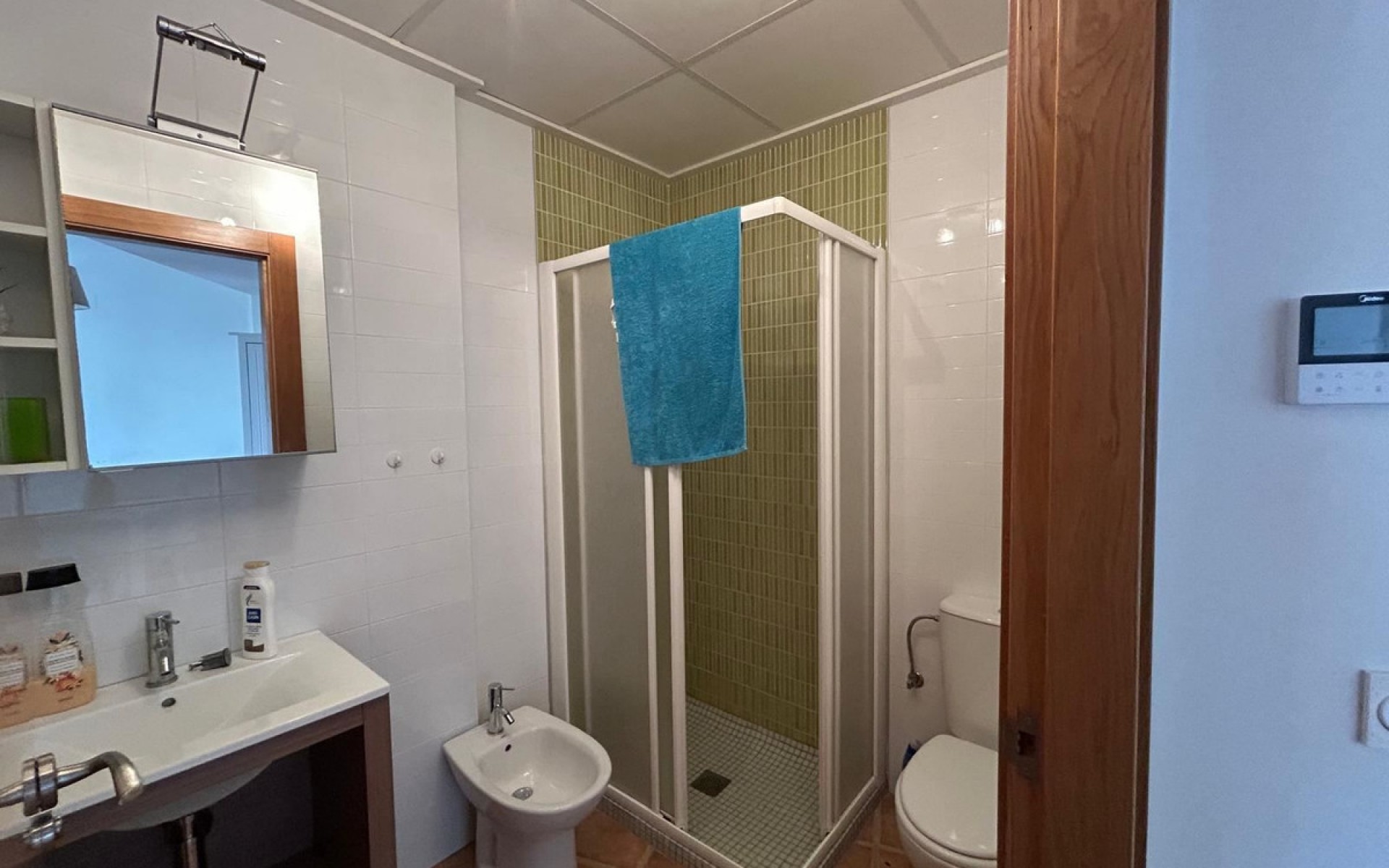 Resale - Townhouse - Mil Palmeras