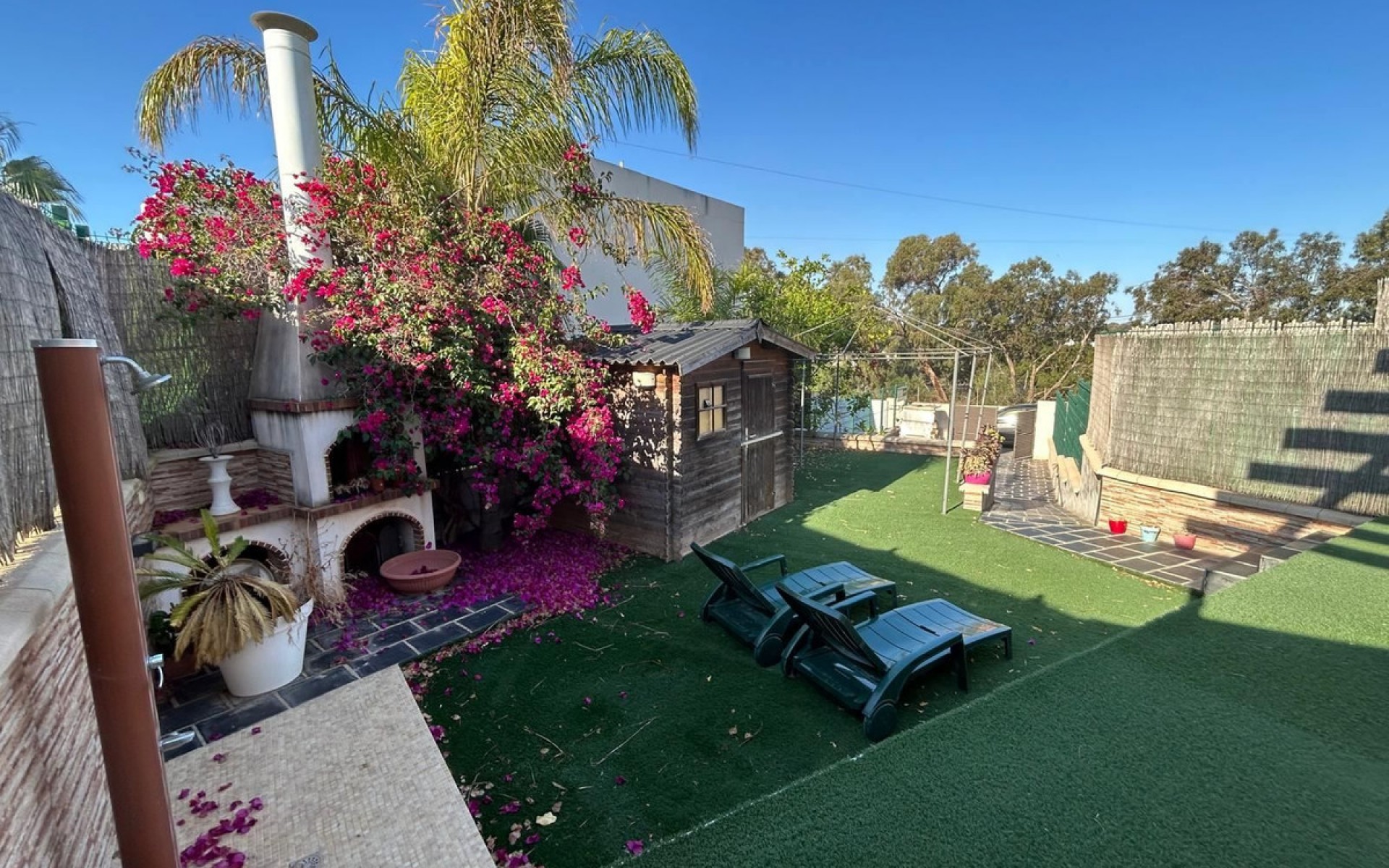 Resale - Townhouse - Mil Palmeras