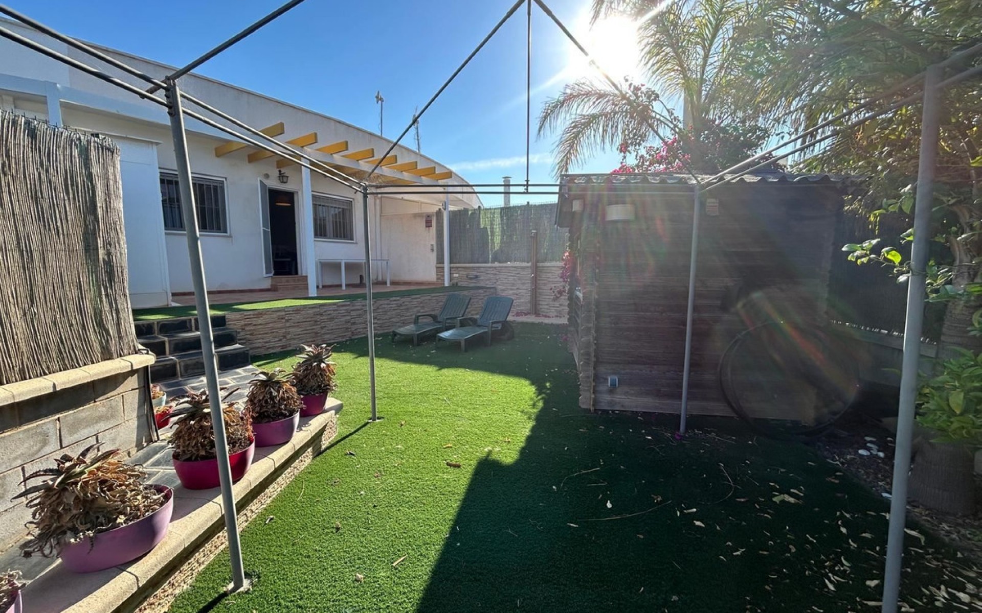 Resale - Townhouse - Mil Palmeras