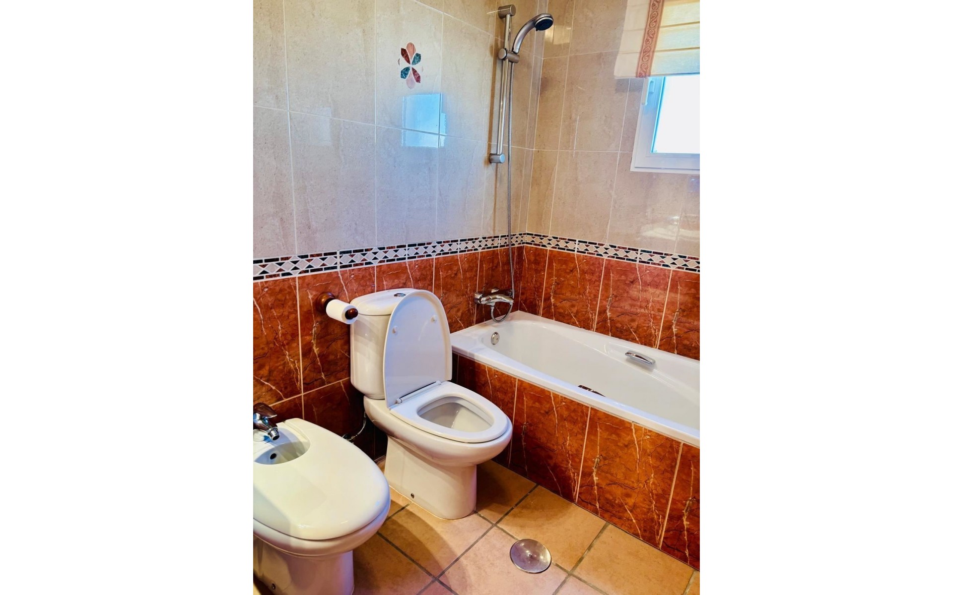 Resale - Townhouse - Mil Palmeras