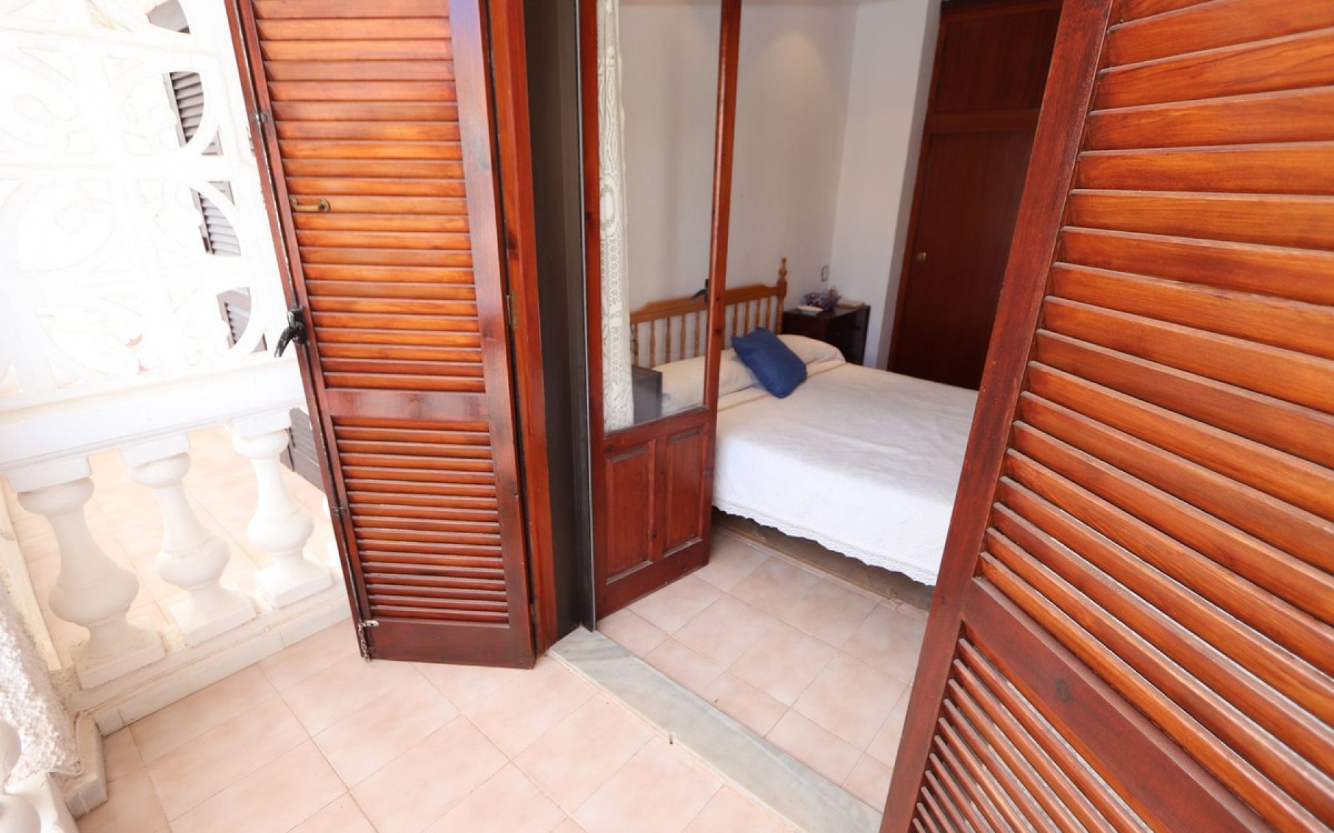 Resale - Townhouse - Mil Palmeras