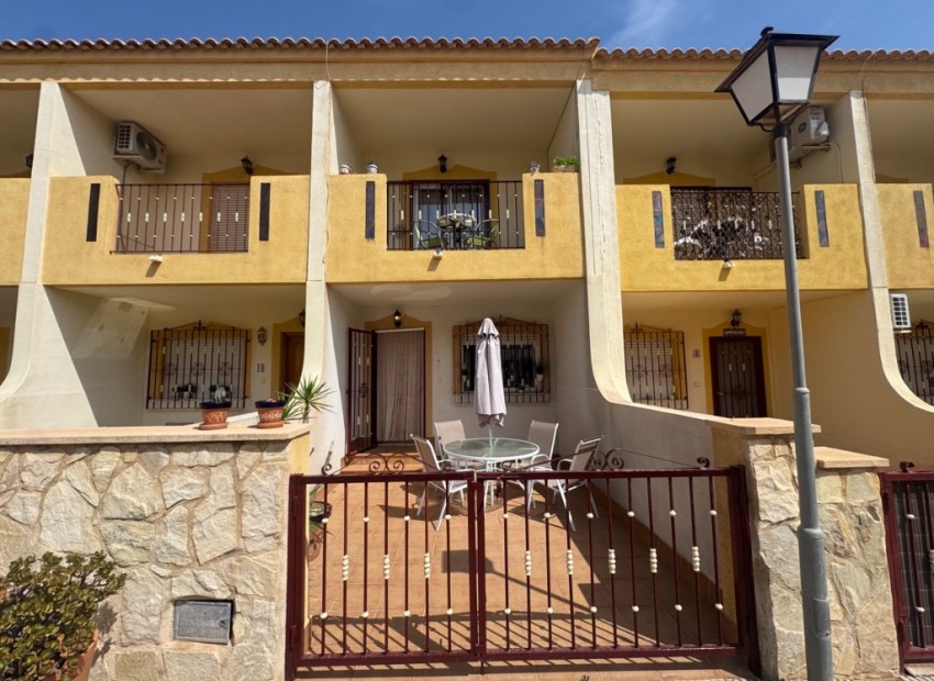 Resale - Townhouse - Orihuela Costa - Playa Flamenca