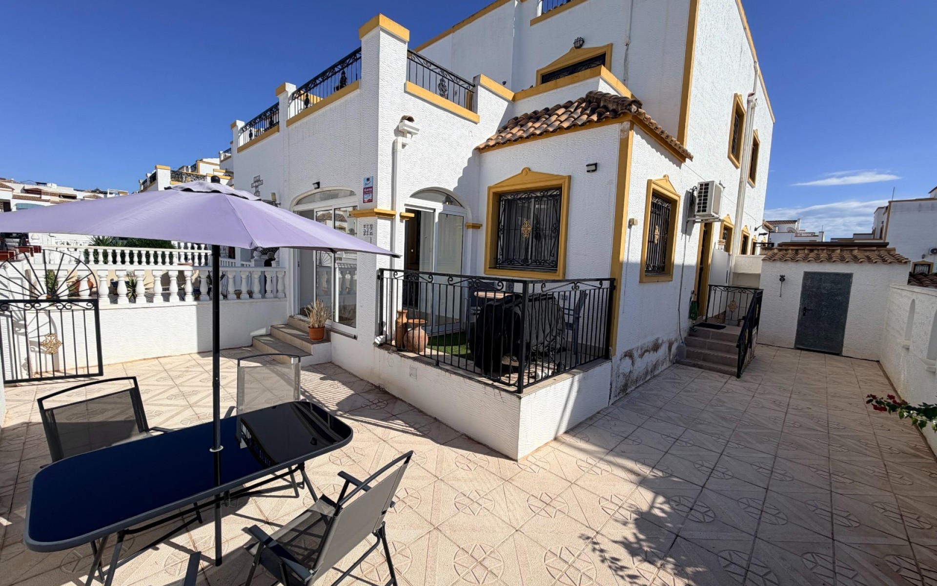 Resale - Townhouse - Orihuela - Entre Naranjos