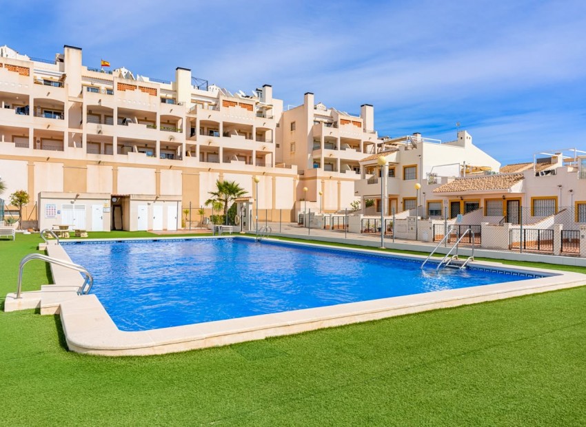 Resale - Townhouse - Orihuela - Entre Naranjos