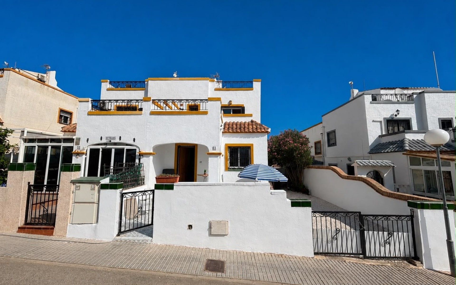 Resale - Townhouse - Orihuela - Los Altos
