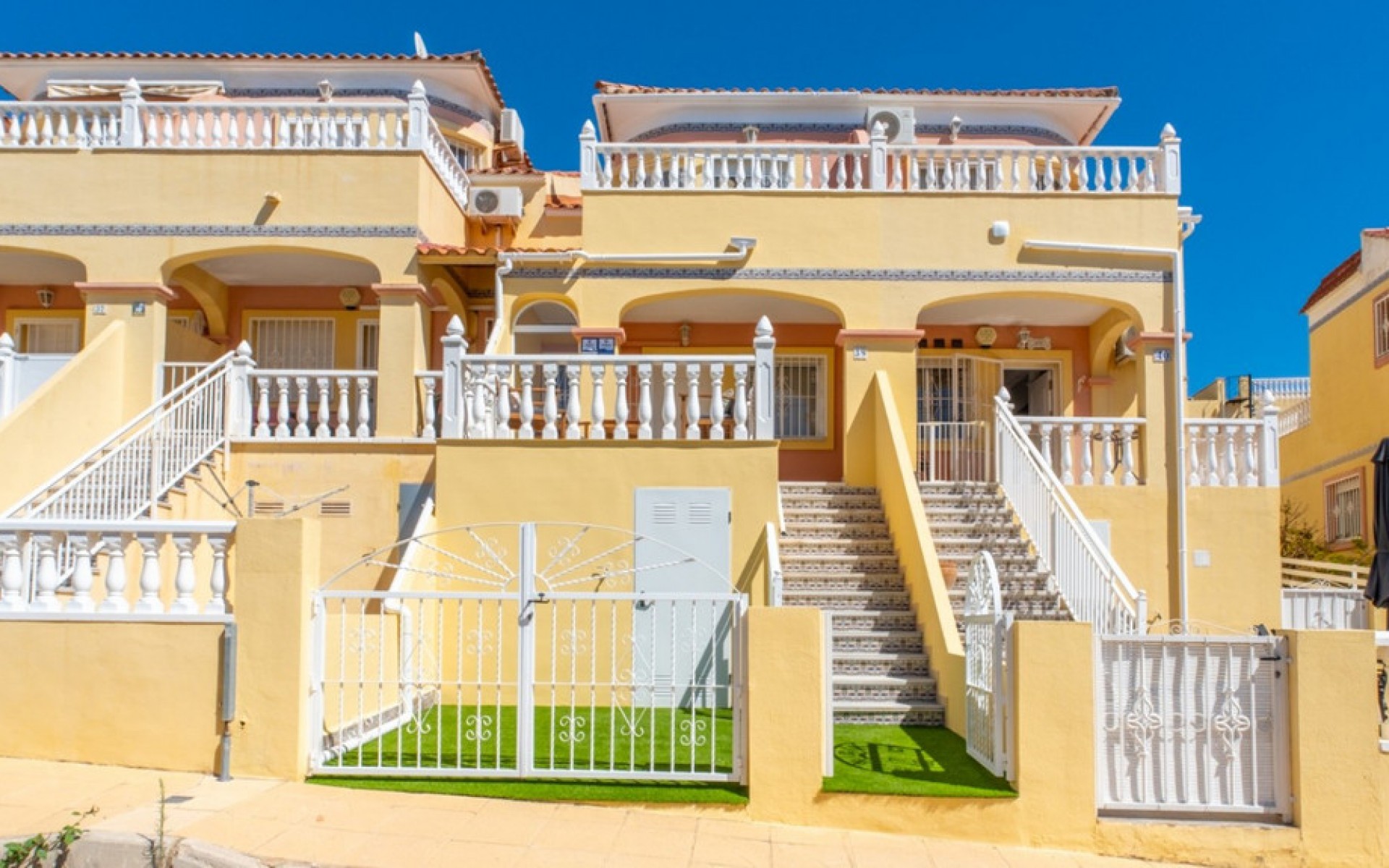 Resale - Townhouse - Orihuela - Orihuela Costa