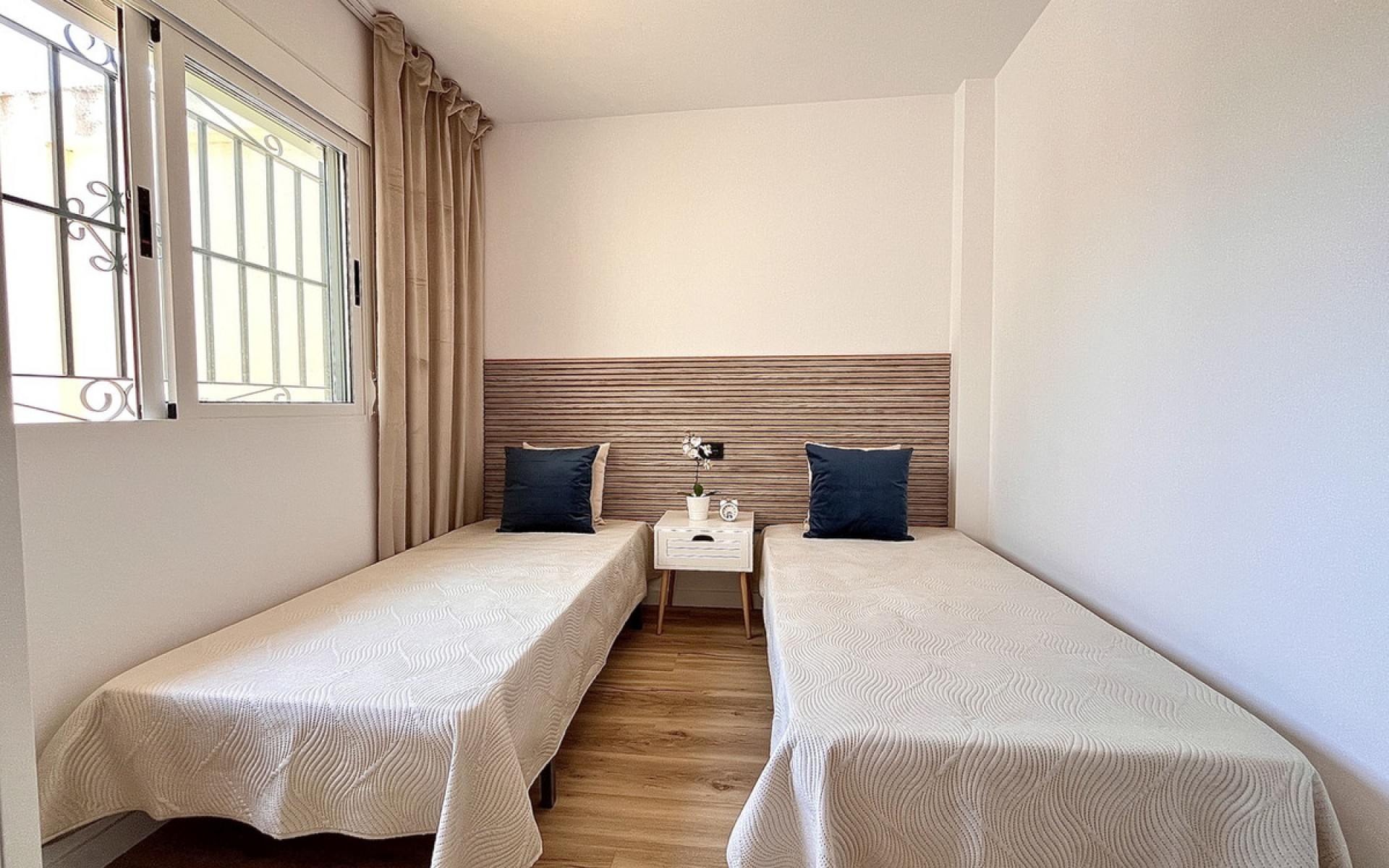 Resale - Townhouse - Orihuela - Playa Flamenca