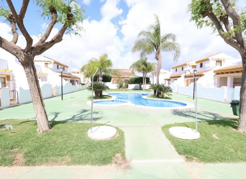Resale - Townhouse - Pilar de la Horadada - Torre de la Horadada