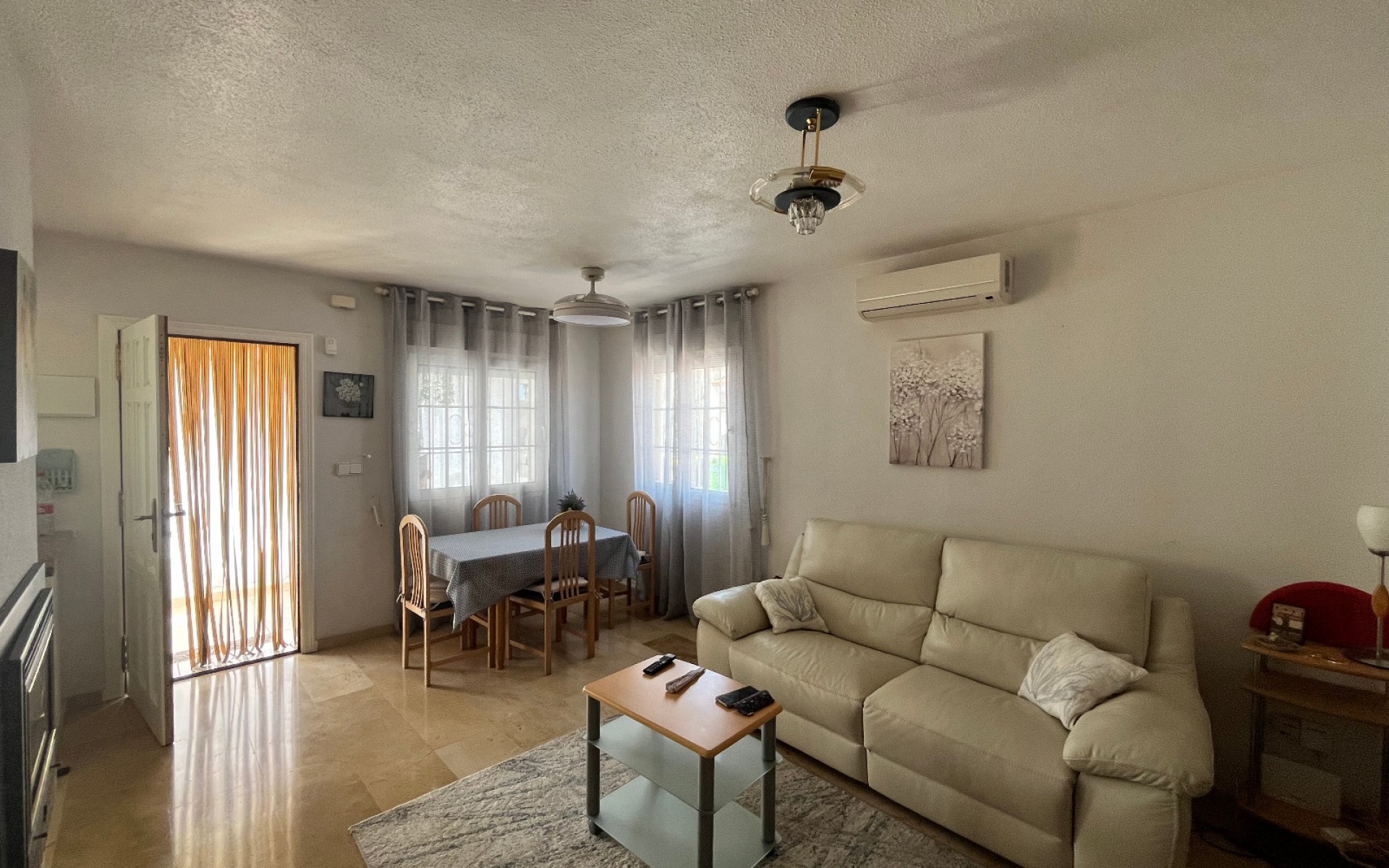Resale - Townhouse - Playa Flamenca - Jumilla