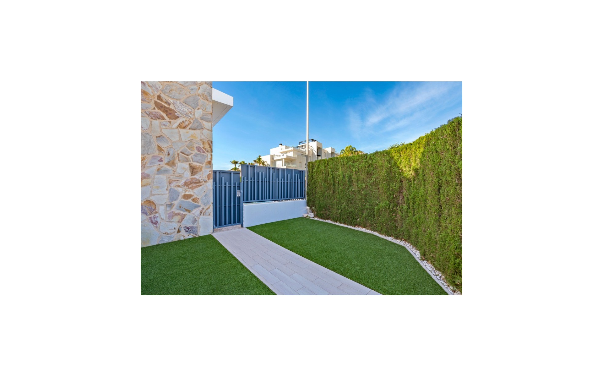 Resale - Townhouse - Punta Prima